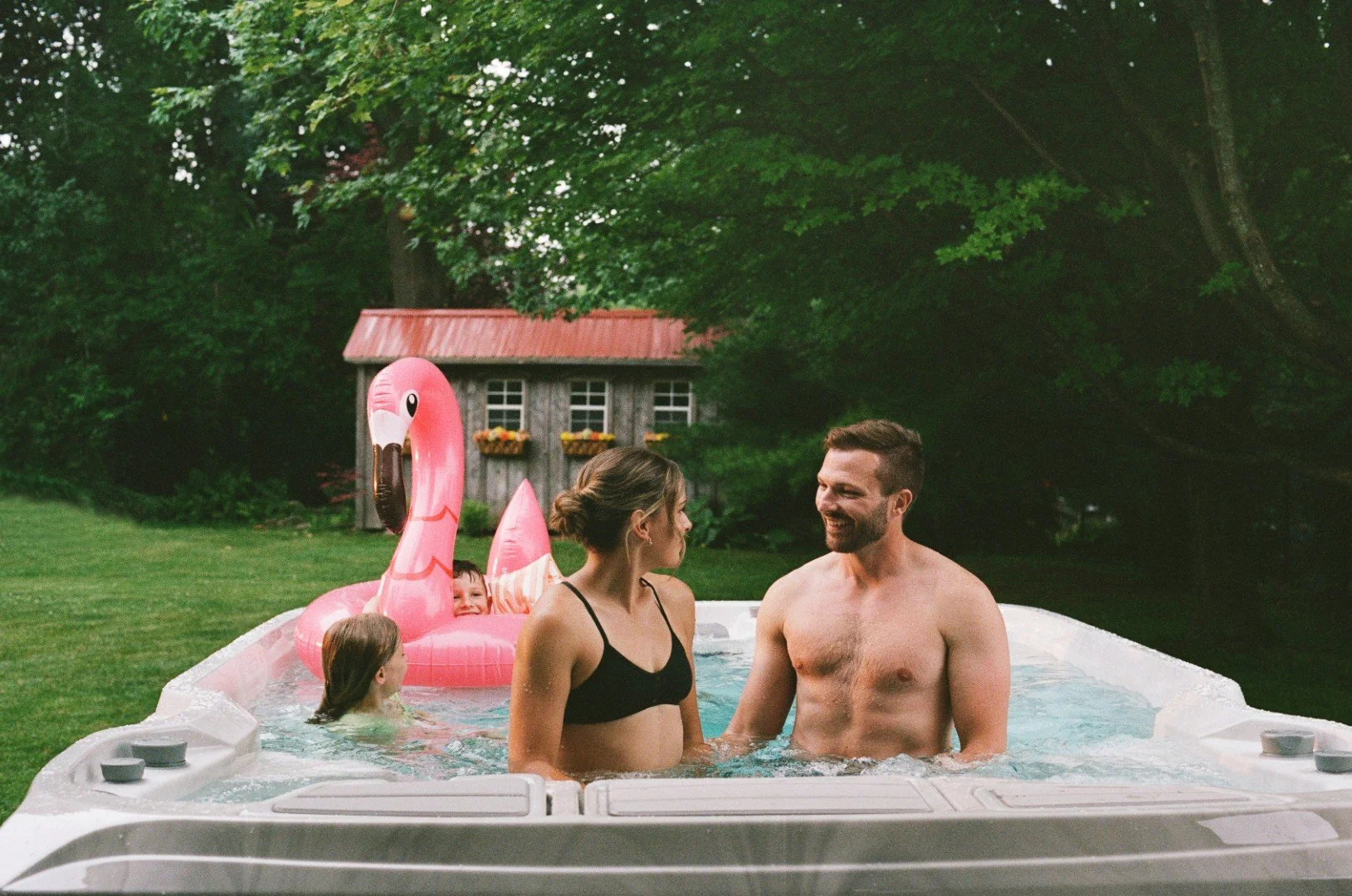 SDSS_13Stream_Platinum_PinkFlamingo_Fam01.jpg (Copy)