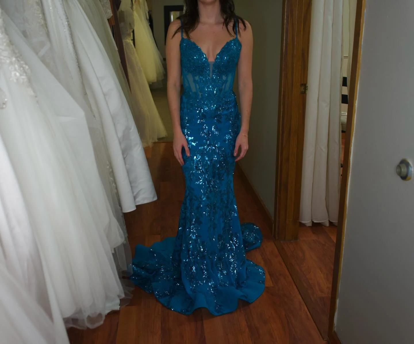 A little extra look into prom this season ✨ 

Come in and check out our prom selection!