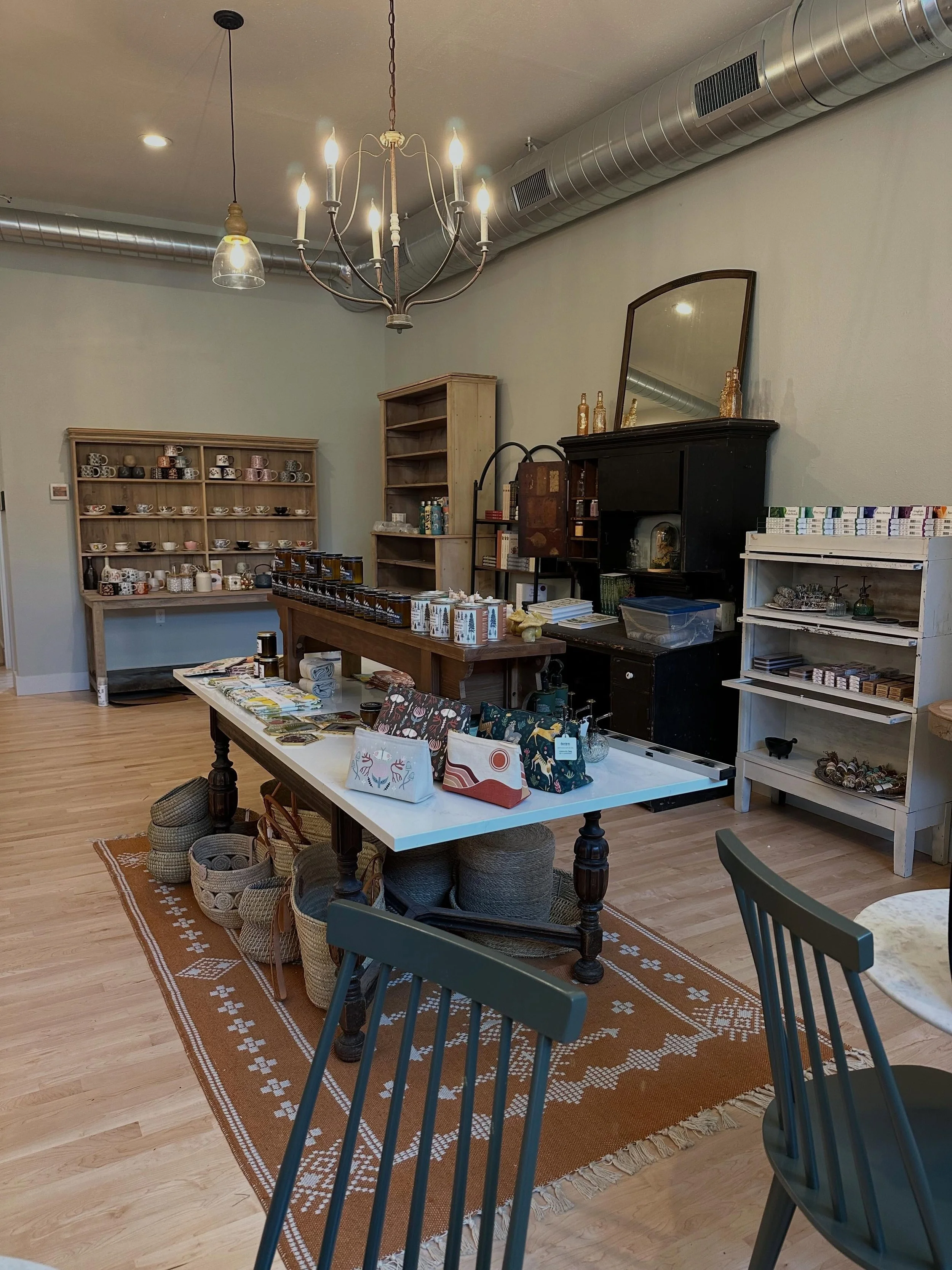 I am so excited construction at the shop space is finally done! Now I&rsquo;m moving in and getting things set up, and I wanted to give a little sneak peek of the space. Don&rsquo;t judge the garbage bags and tools in the photos, it&rsquo;s still a w