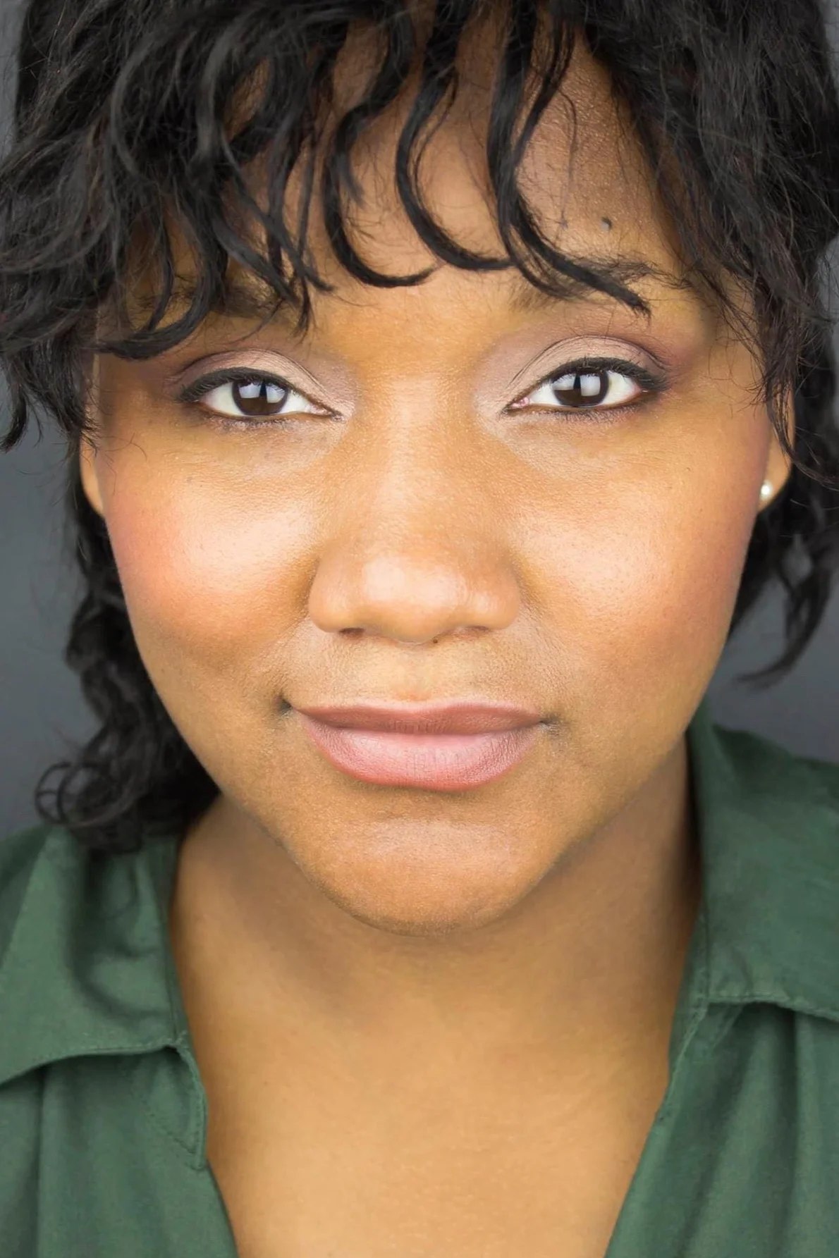 MONICA JONES DIAZ is a New York based artist, producer, deviser and director. She is currently devising the Untitled Parlor Play, or, For Home Amusement. Other credits include, but not limited to: Nurse in Hudson Valley Shakespeare Festival’s tour of Romeo and Juliet; FIVE in Hottentotted (Ars Nova- Ant Festival; The Tank); Smith in Who We Let In (EST, Youngblood); The Matthew Portraits (producer, Samuel French Festival); Willa, or what she will (producer, Fringe NYC); and The Proverbs (director, OU) Monica holds a B.F.A. from the University of Oklahoma and is a former Bat member with The Flea Theater.