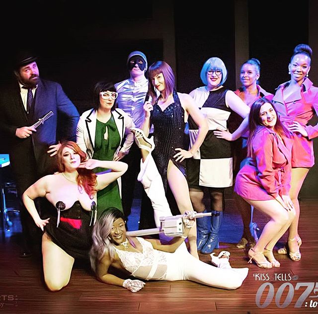 A huge thank you to everyone who came out to the show last weekend! We greatly appreciate your support, and hope to see you at our next season show at The Stage @kdhx on Sat, July 27!
We were honored to have @glimmercabaret and Terry Bates as our special guests, and loved the energy they brought!
Photo: @k.robertsphotos
#thekissandtells #burlesque #burlyq #burlesk #dance #singing #impalementarts #knifethrowing #performance #acting #theater #gratitude