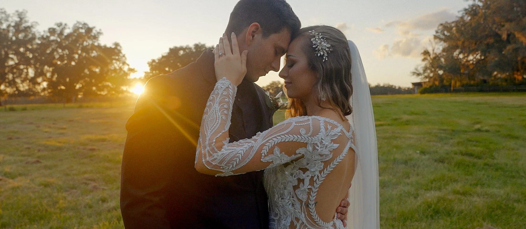 Barn at Oak Creek | Kaitlyn + Devon | Labif Filmhouse