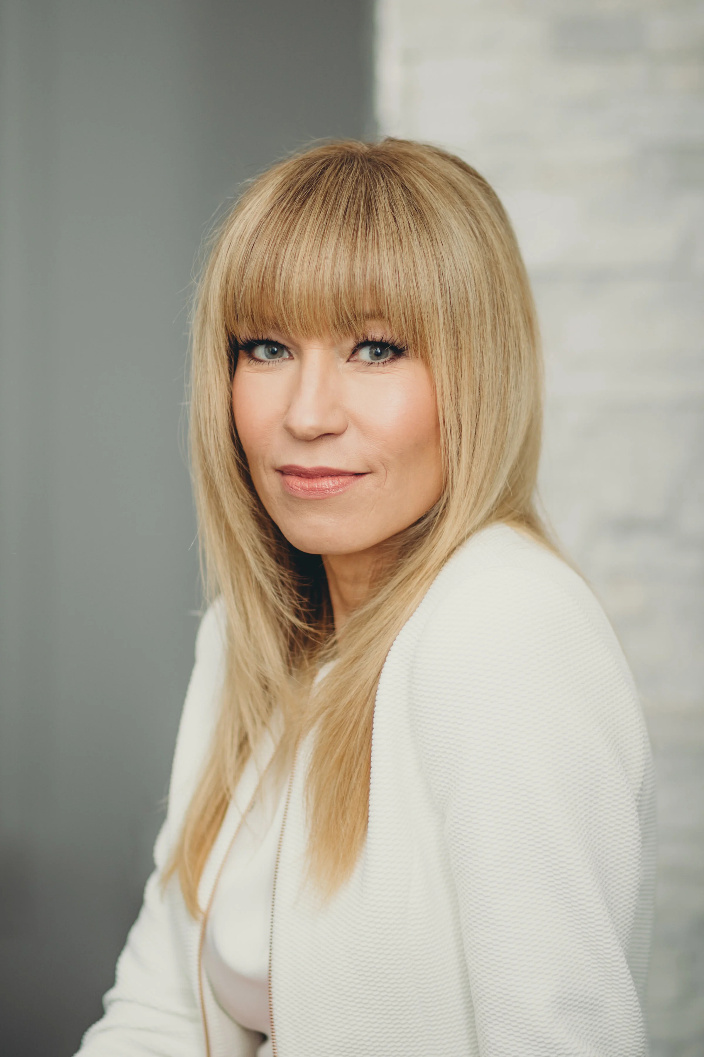 Kelley headshot.jpg