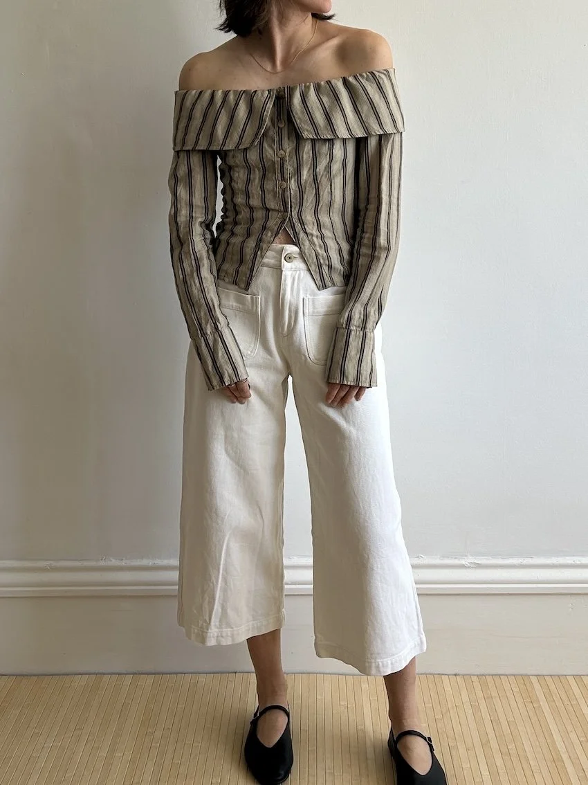 Biscuit White Cropped Jeans Size M