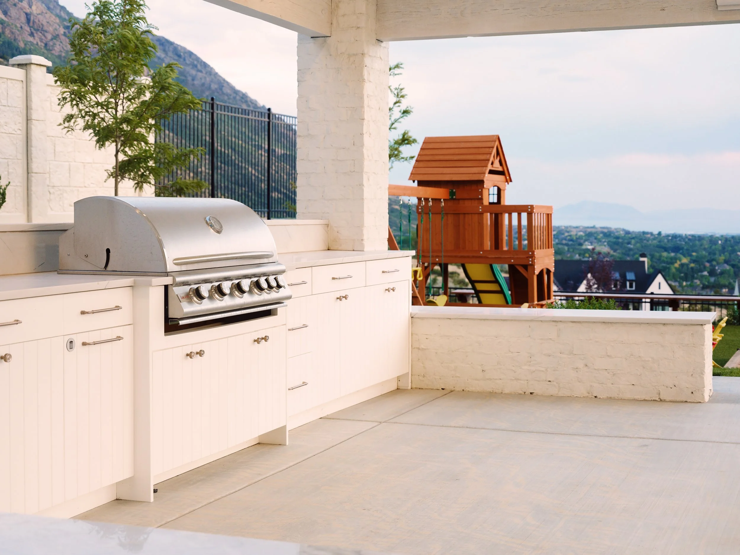 HASLAM outdoor kitchen detail.jpg
