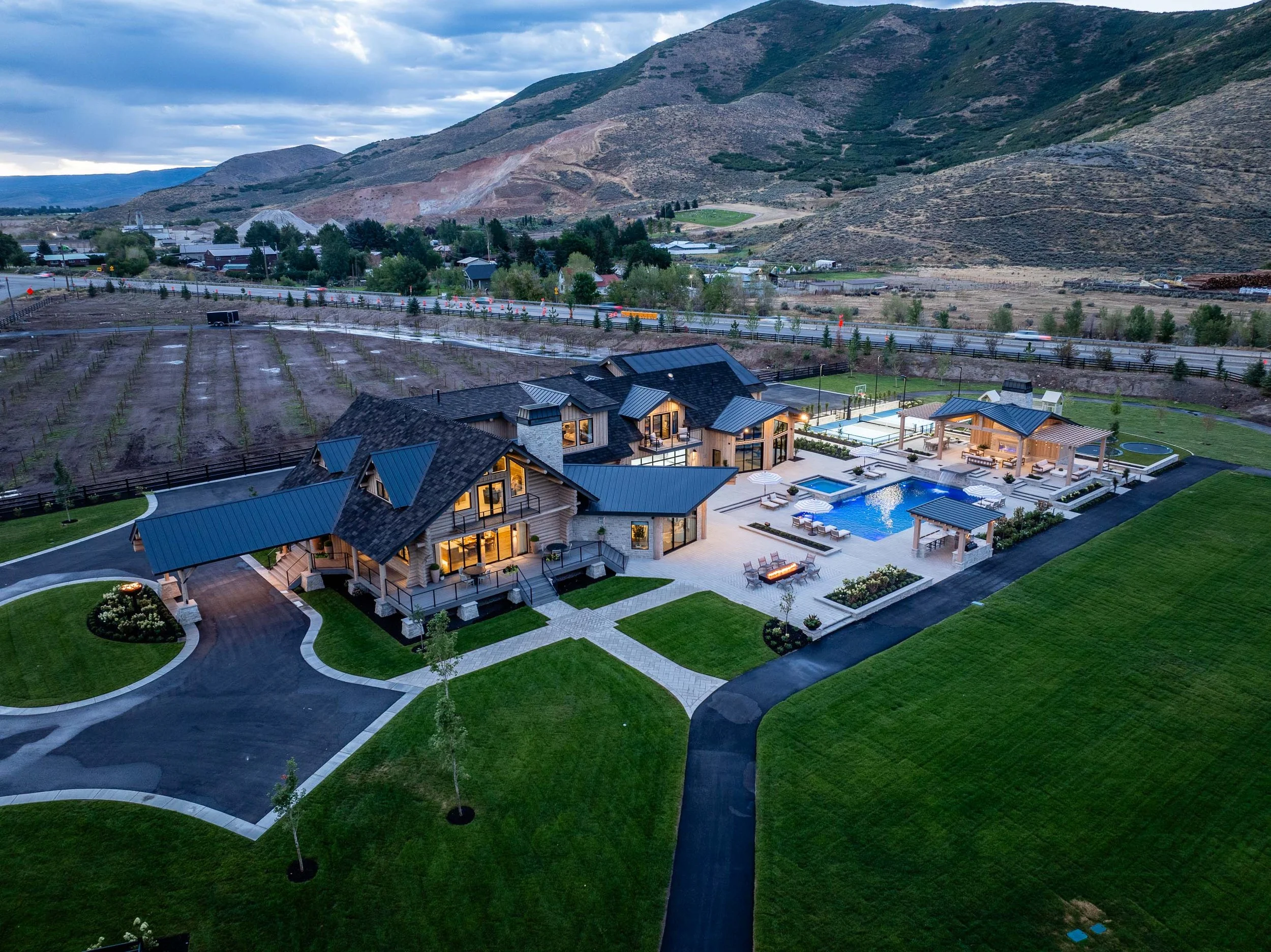 23 Lakeridge Construction-2.jpg
