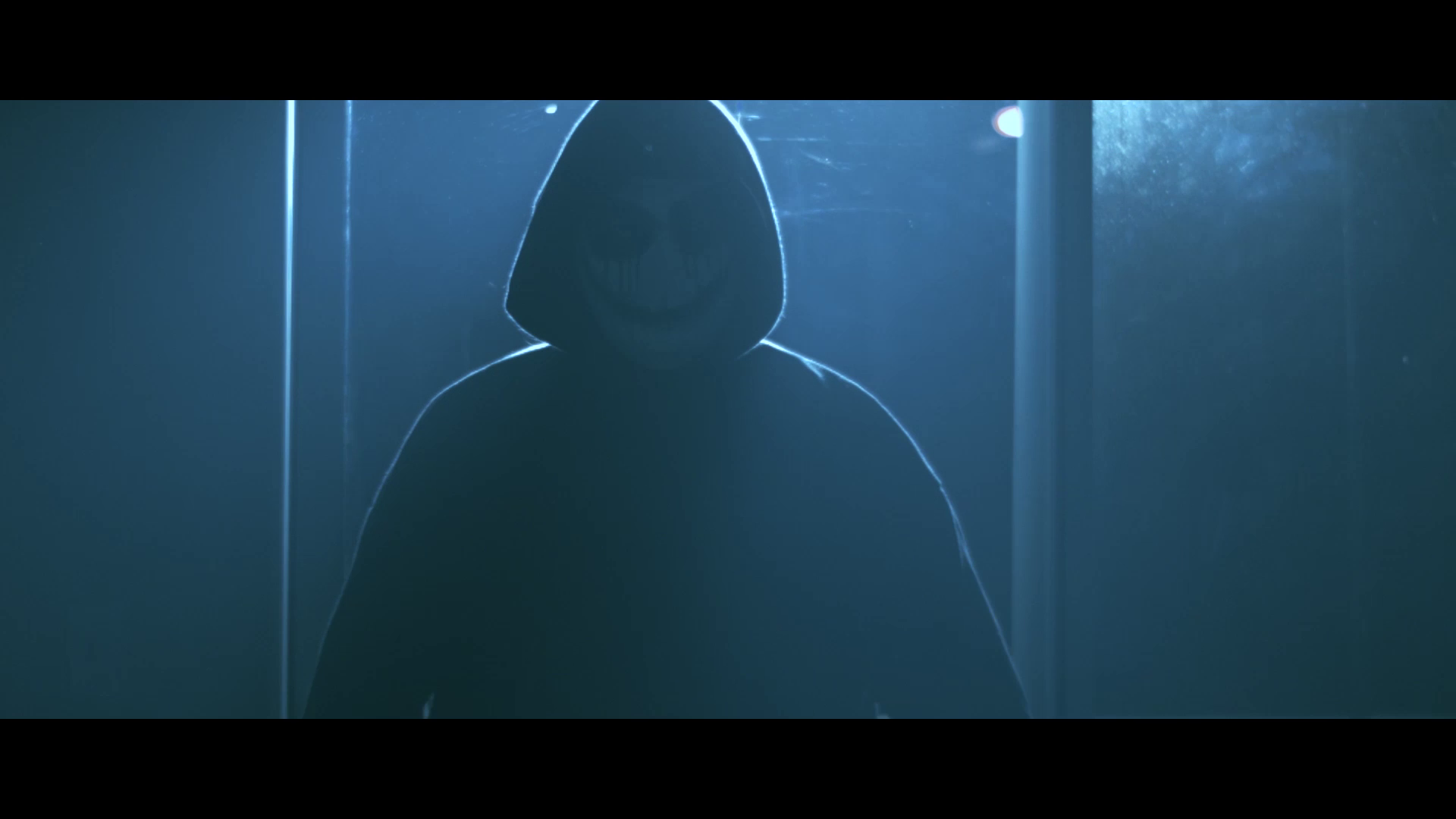 Test screenshot of killer walking towards his victims.
