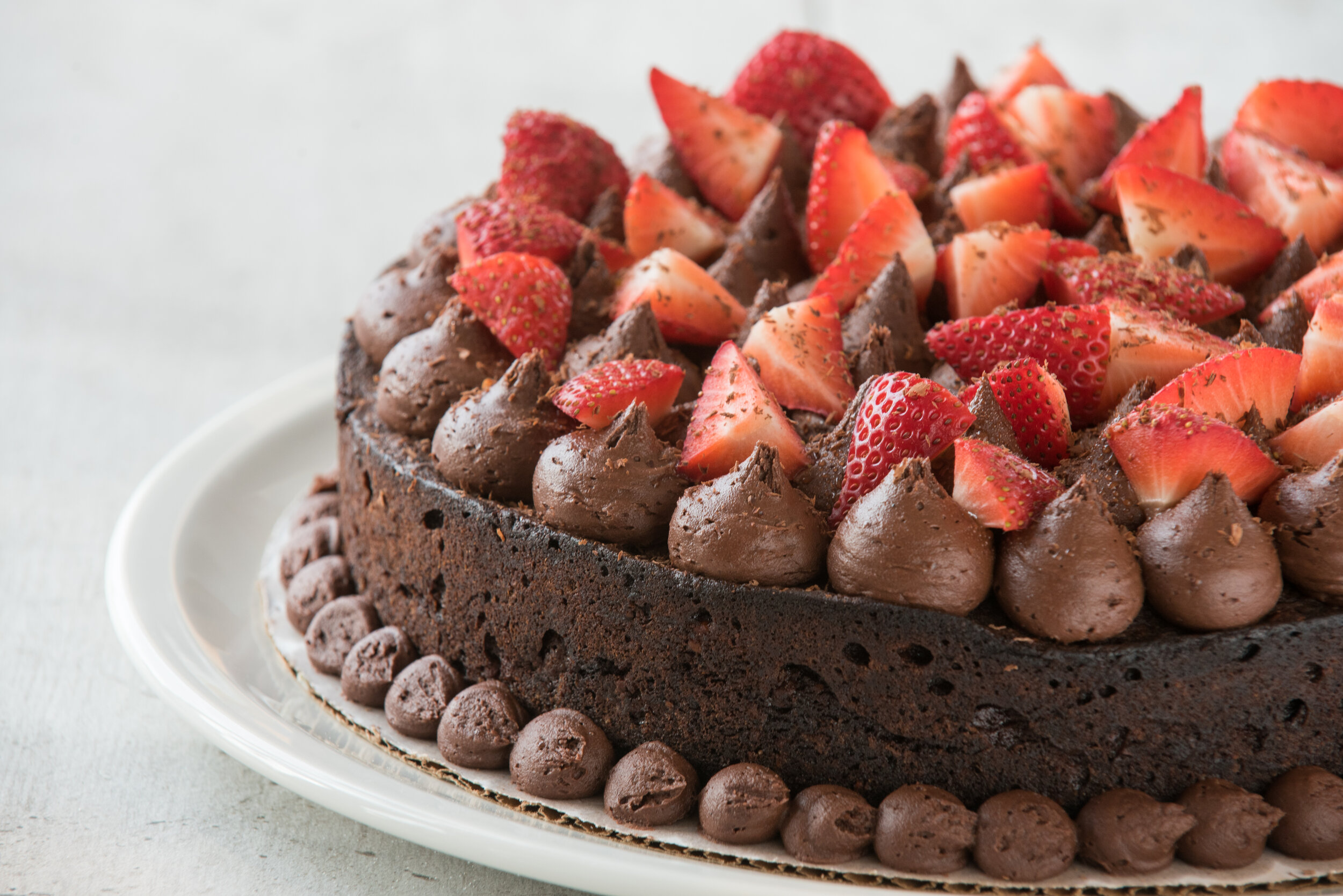 choc strawberry cake close up.jpg