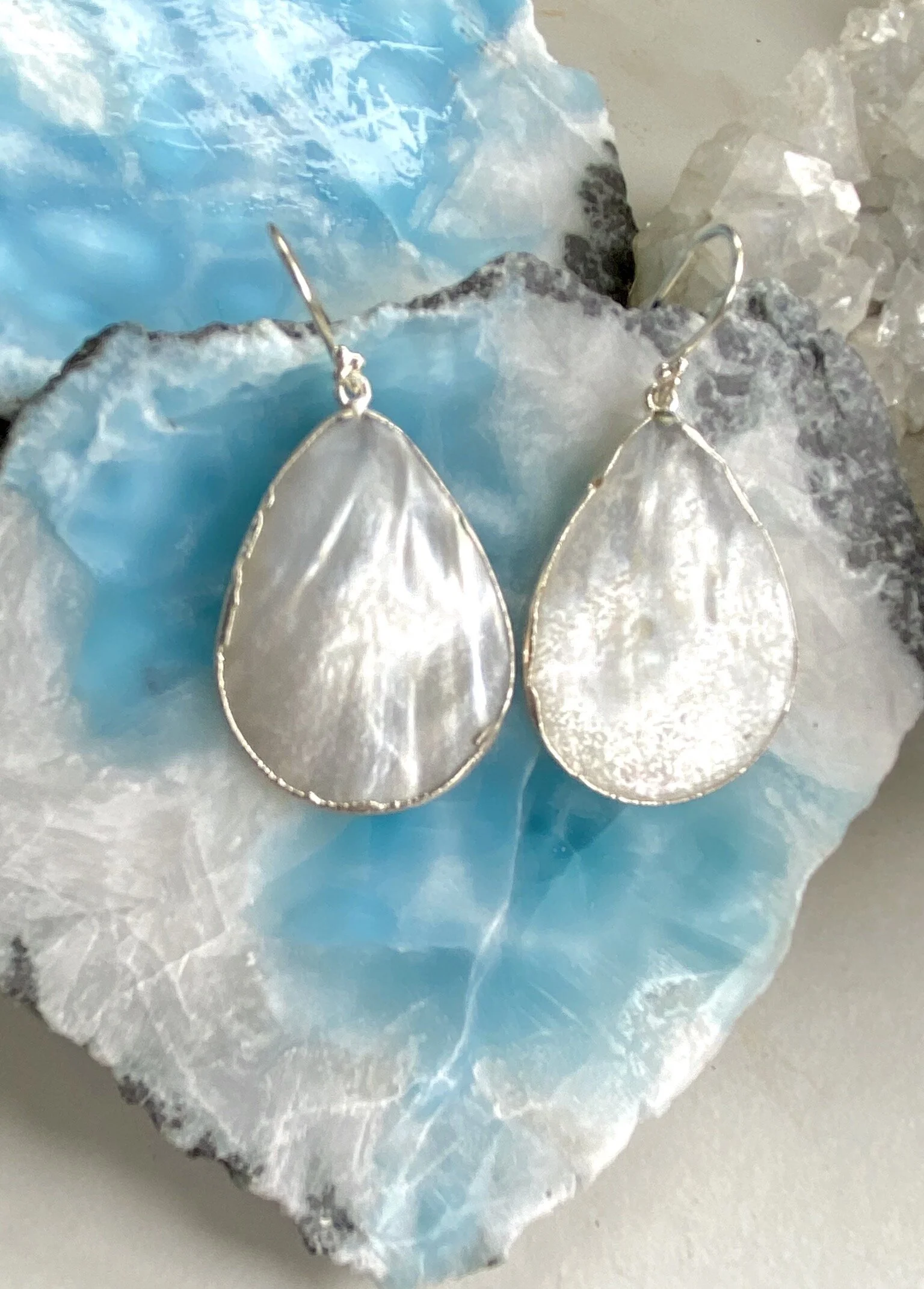 Mother of Pearl Bezeled Teardrops