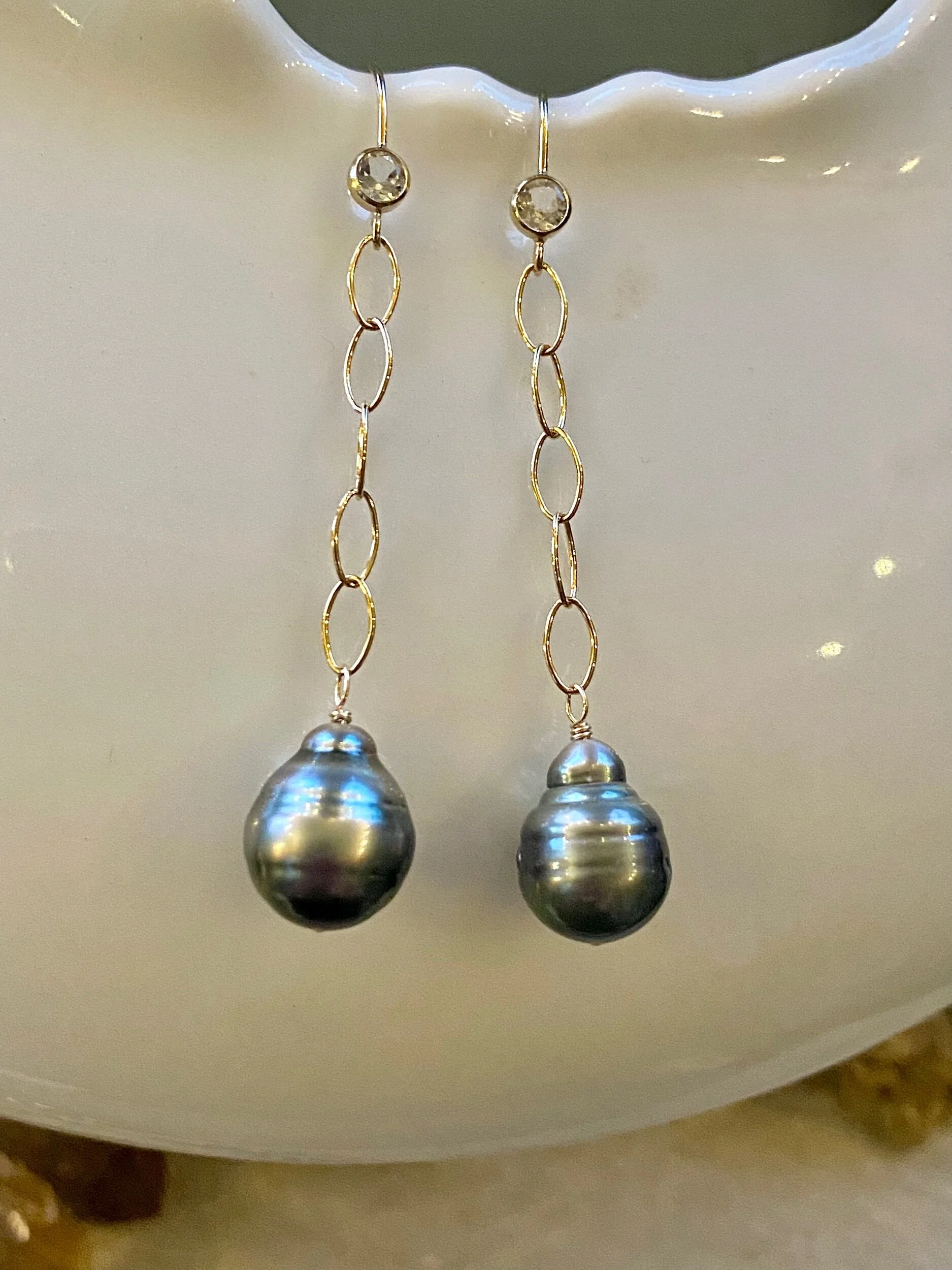 D443A81C-7B1D-4DF1-89CE-3947979C3327