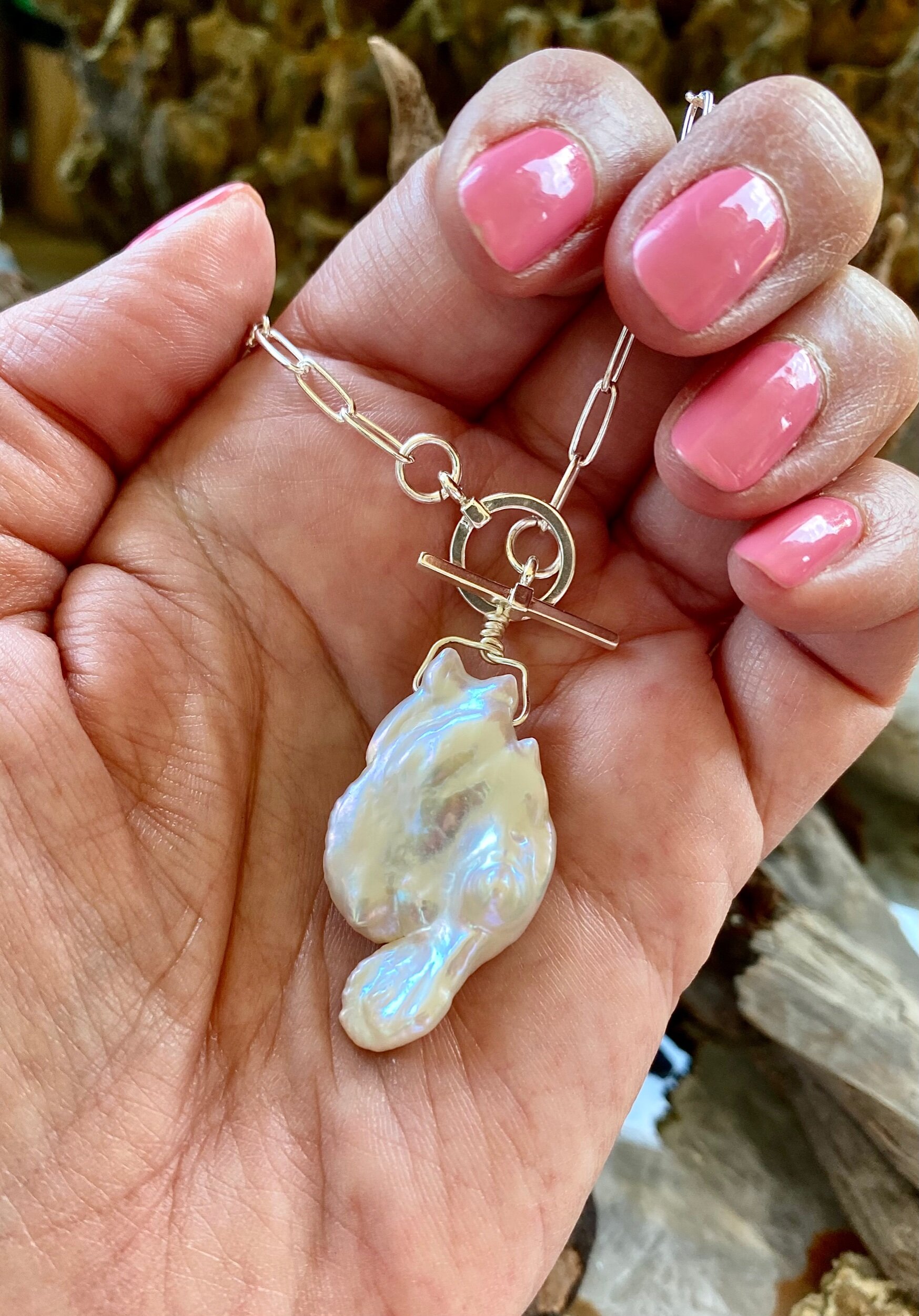 EBEE1E84-5422-4EB4-BF0F-DD373F81901B