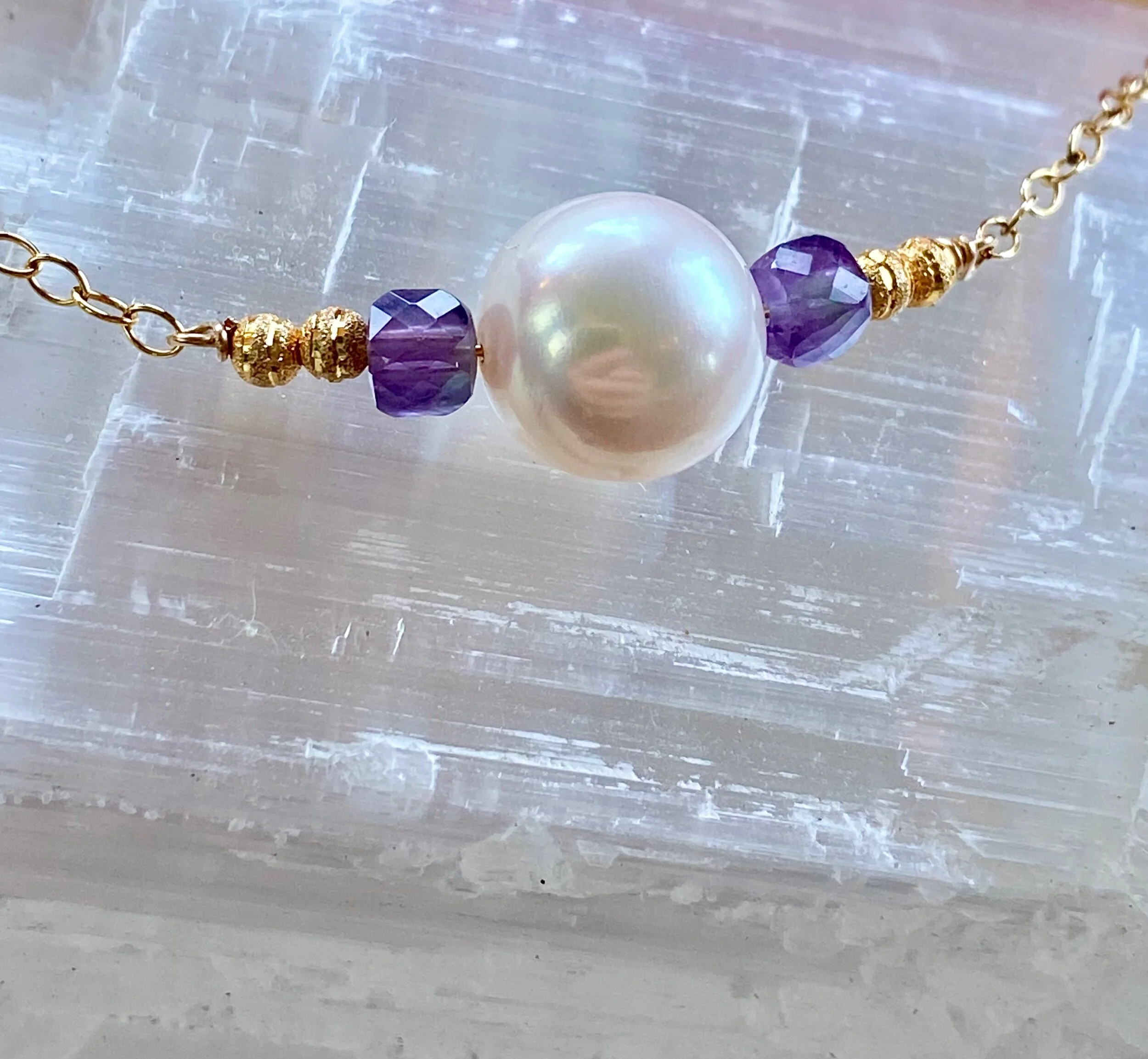 76544AFD-A624-4B2F-84A3-3D49D7060071