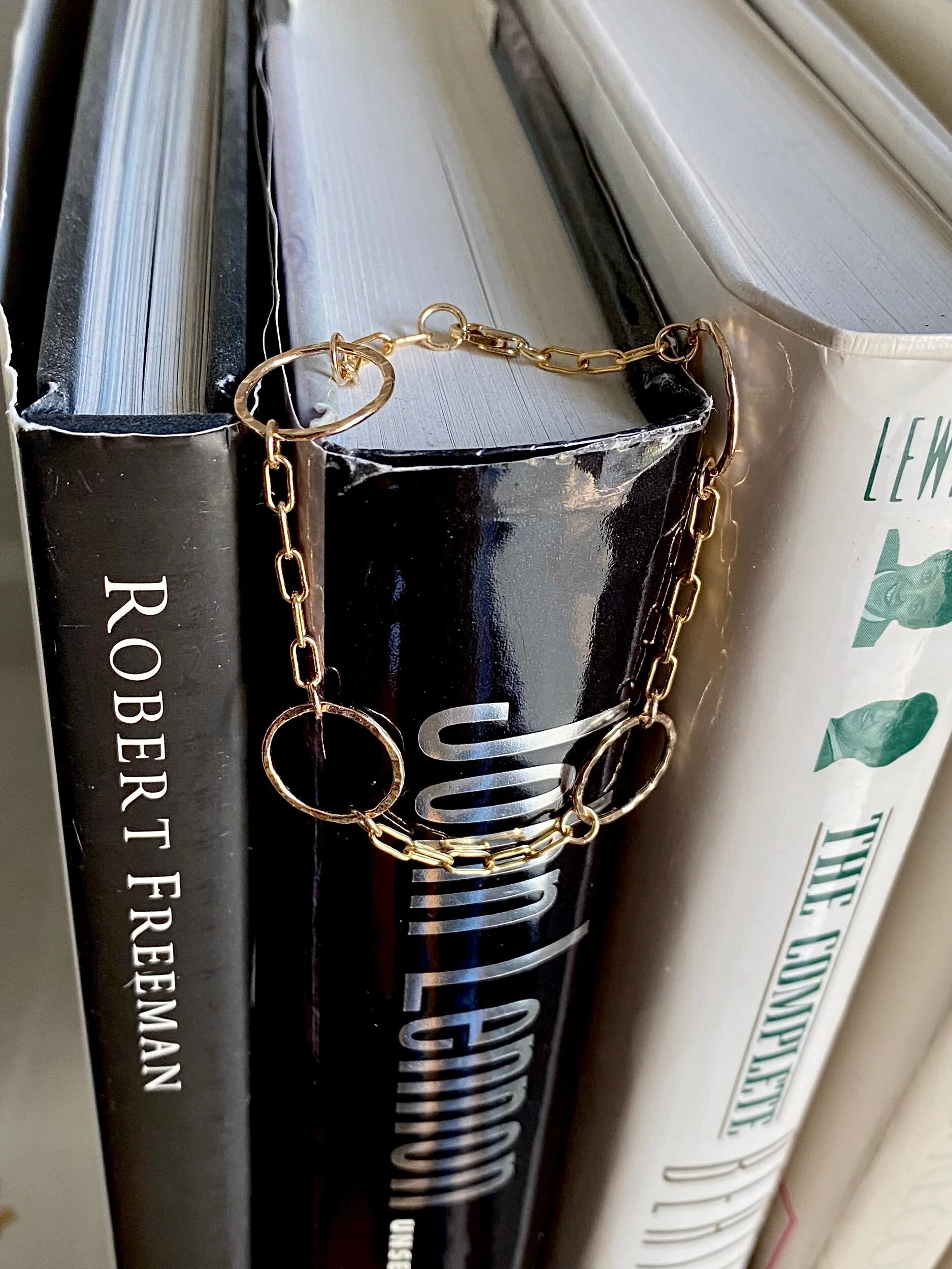 6CD29F7B-7402-4A2F-B1C9-3900AEC77283