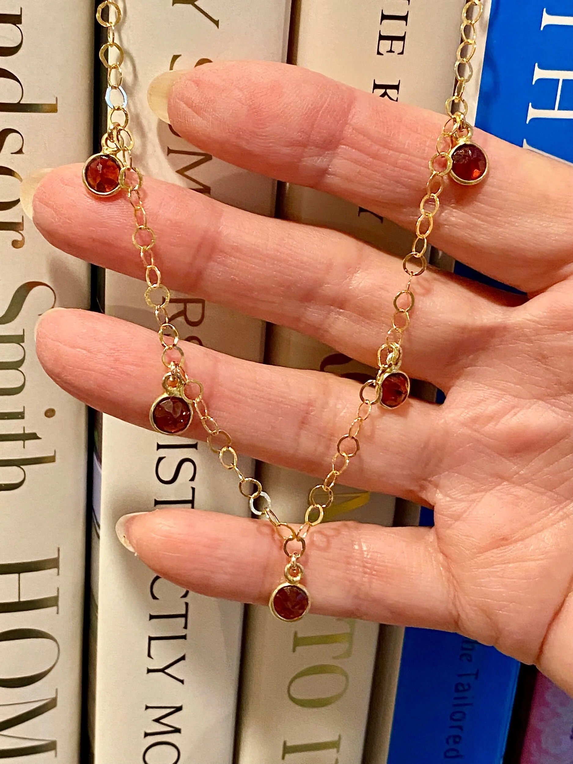 8A16DFC5-3CDF-4065-B374-1DA384BE143B