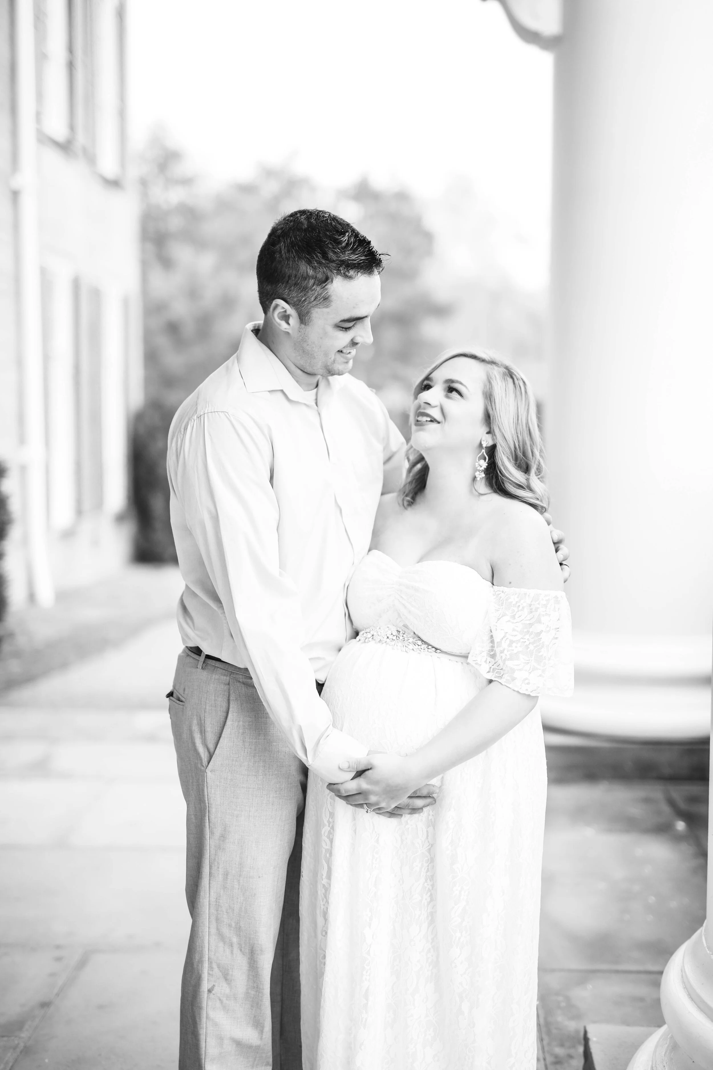 Thompson Maternity Session | Granville, Ohio Bryn Du Mansion 