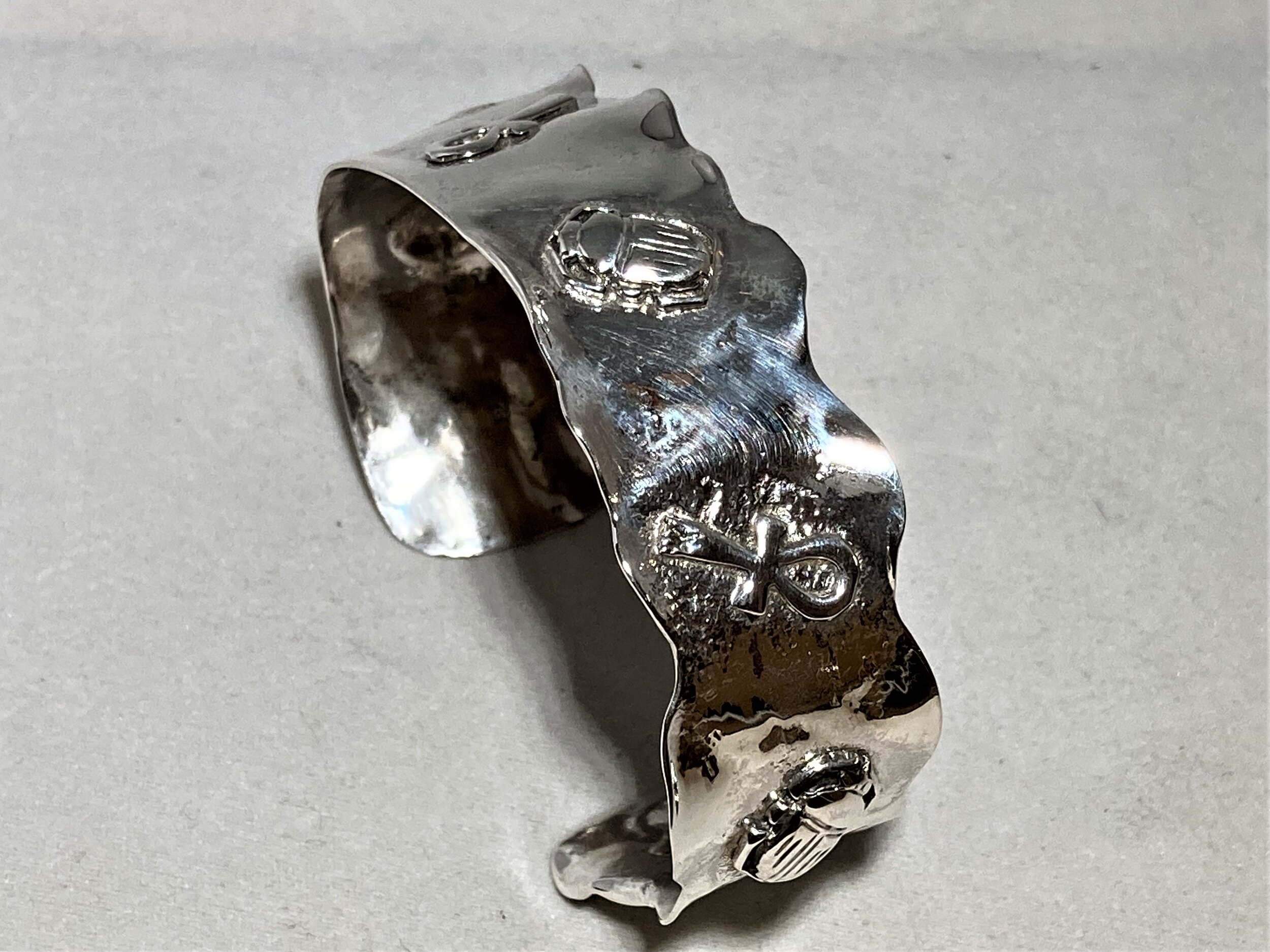 SS Ankh-Scrabe Cuff-v2.jpg