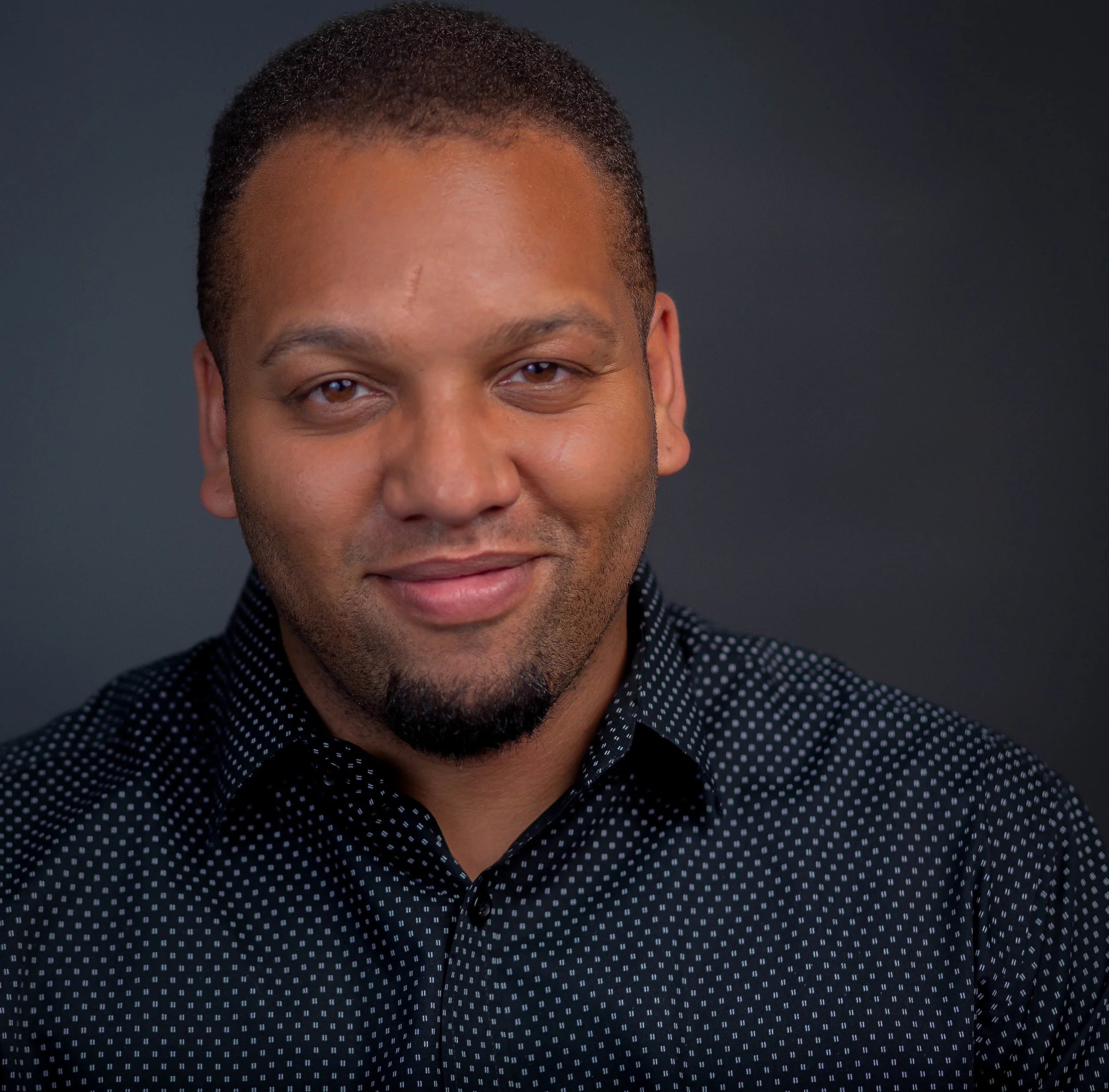 Darius Alexander Business Analyst Originally from Washington State Education: Bachelor’s in Finance