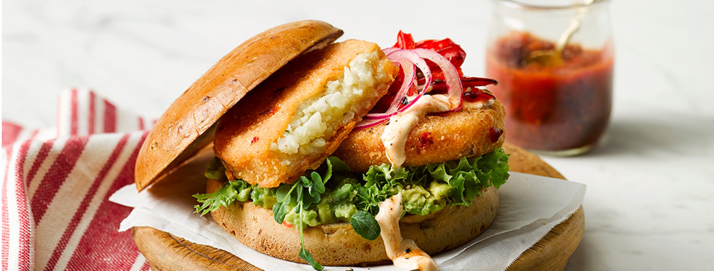 Buffalo Cauliflower Burger — The Cool Gardener