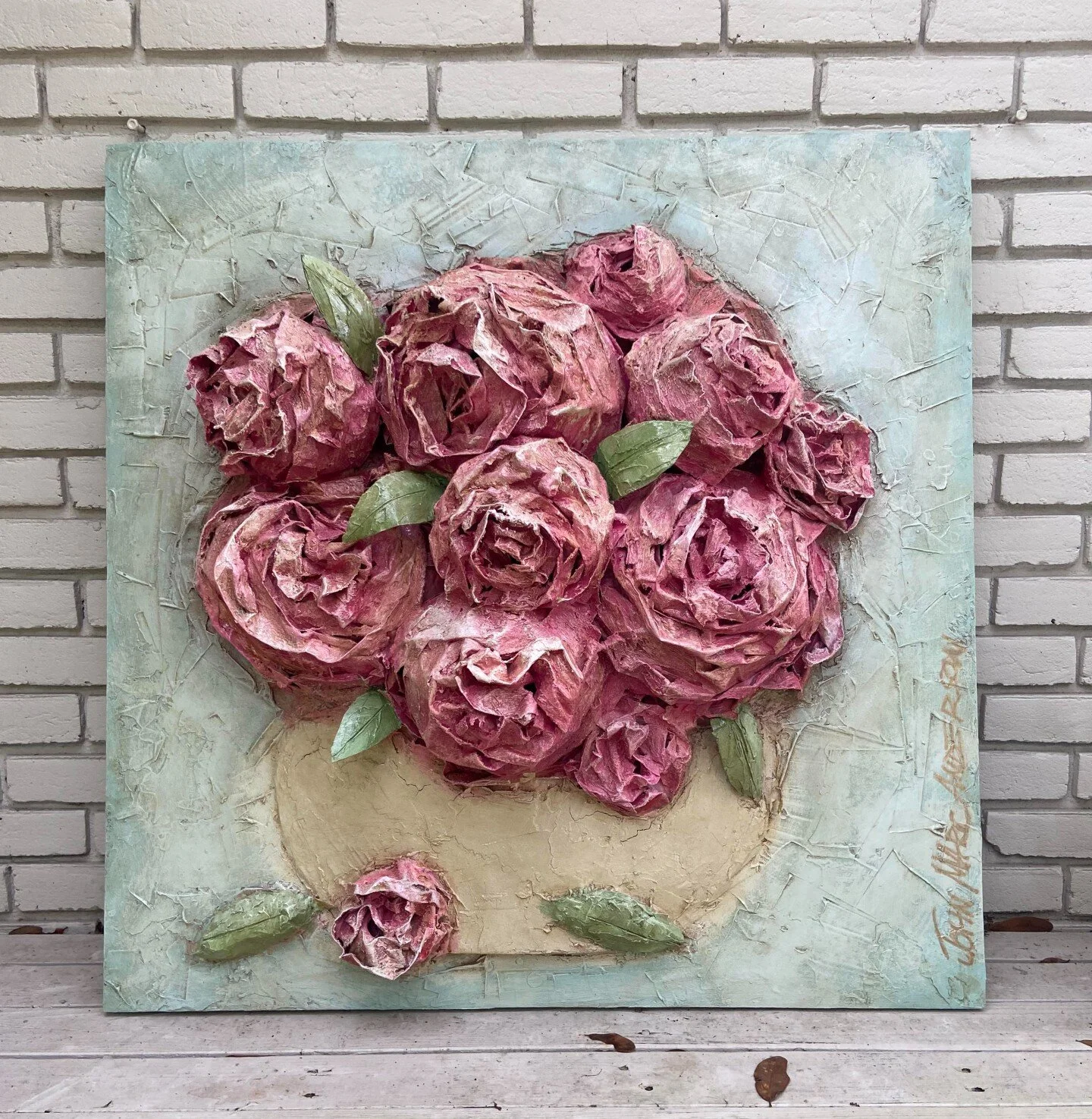 Marc’s limited series entitled “Who Doesn’t Like Peonies?” includes sculptures of our favorite summertime flower. Select retailers (visit our  Where To Buy page)  are now featuring these one of a kind works in a variety of colors and sizes. This piece measures 36”x36” and has been sold, but custom sizes and colors can be ordered.