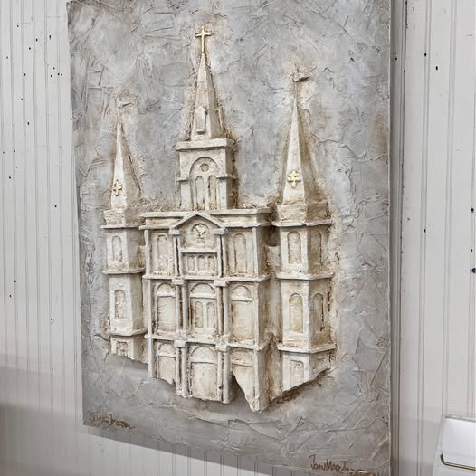 cathedralmoonstone3.jpg