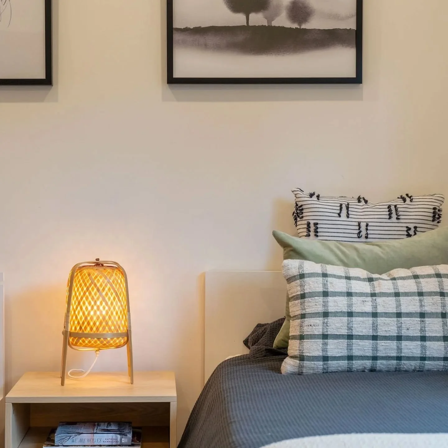 For this Goodwood Airbnb I leaned into the 'cosy contemporary' design style the client envisaged for their Airbnb. ⁠This was expressed through a strong foundation of black, white and grey. ⁠
⁠
But what about the kid's spaces? 🤷🏻&zwj;♀️⁠
⁠
I added..