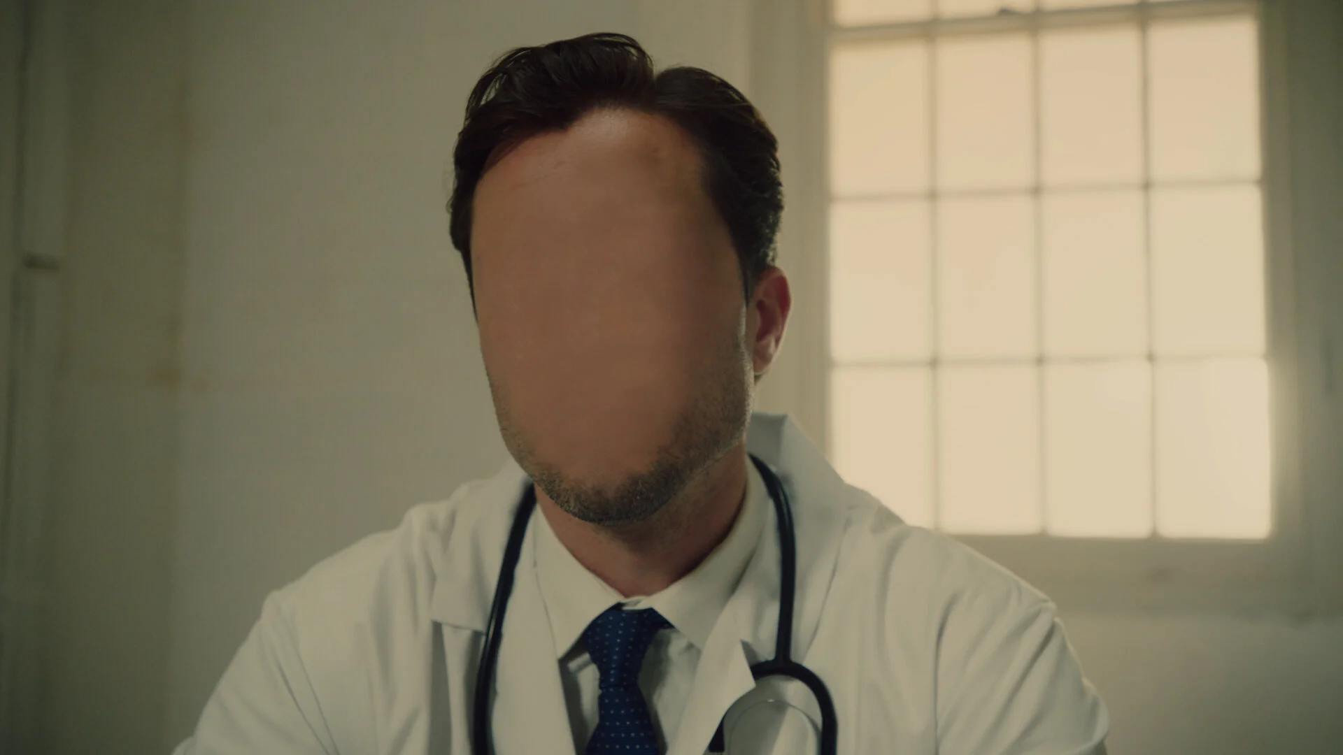 CAT&CALMELL - 'DRAMATIC' - MASTER.00_00_48_11.Still007.JPG