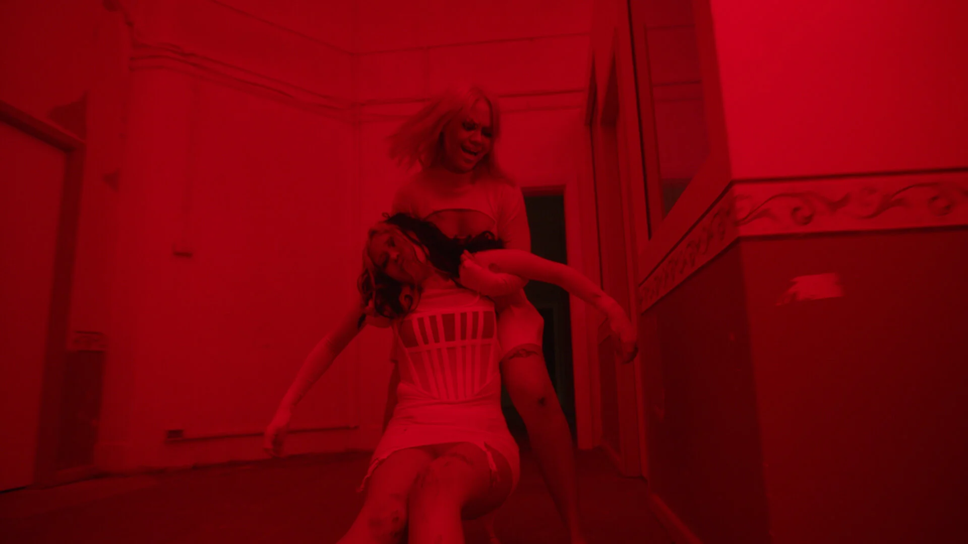 CAT&CALMELL - 'DRAMATIC' - MASTER.00_01_58_01.Still018.JPG