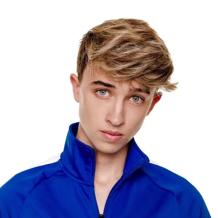 Help me teach pretty boys on Tiktok how to change a tire and do other manful tasks