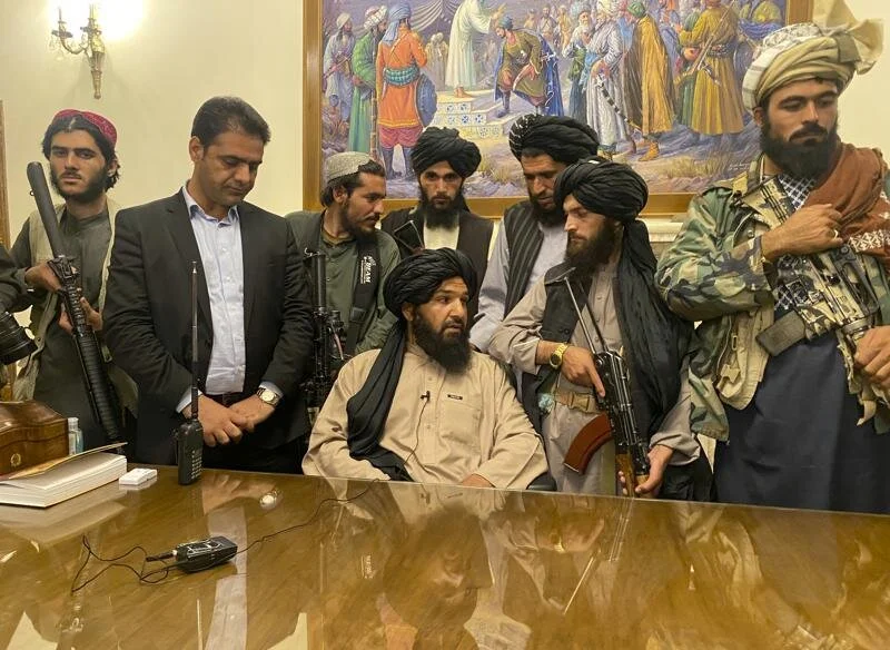 Twitter mob cancels Taliban, makes them apologize for mean things