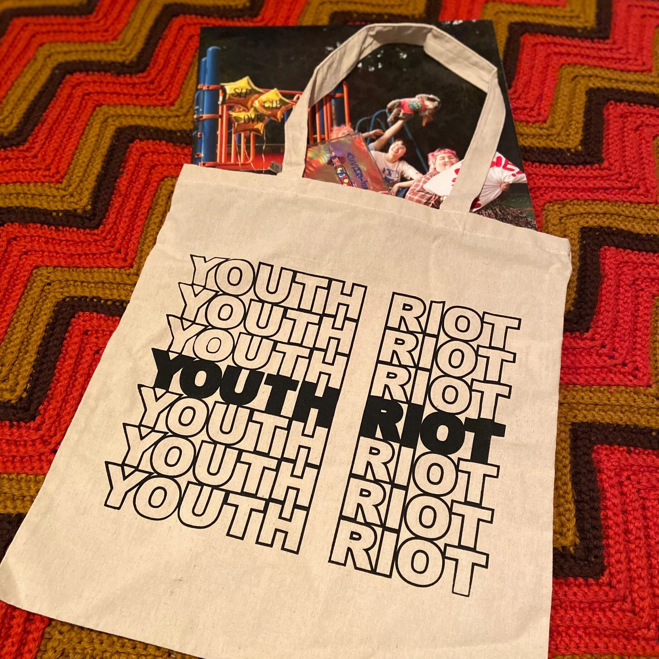 C42CE17F-C791-436F-9B40-ACEFADA17498