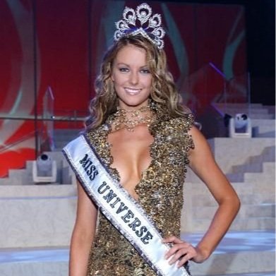 2004 - JENNIFER HAWKINS