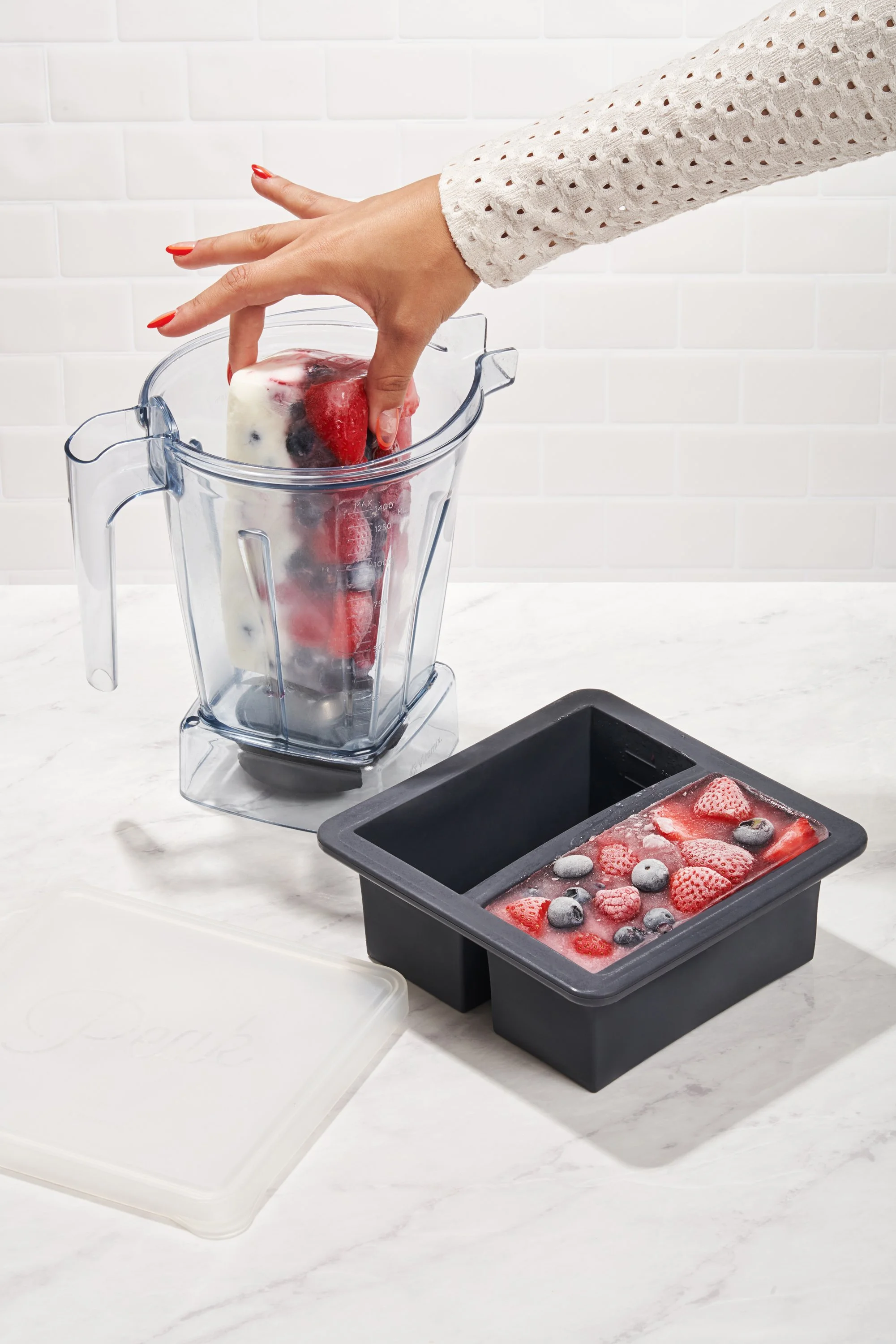 WP_VM_Peak_2CupCube_Frozen_Lifestyle_05_2x3_Web.jpg
