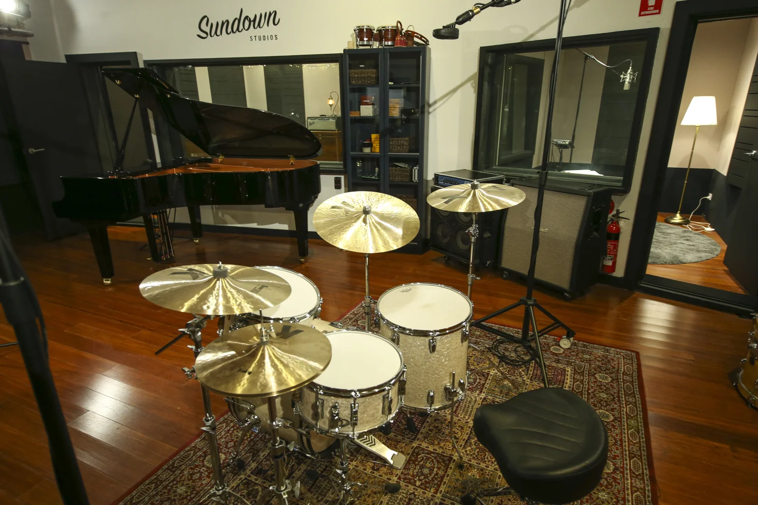 Live Room