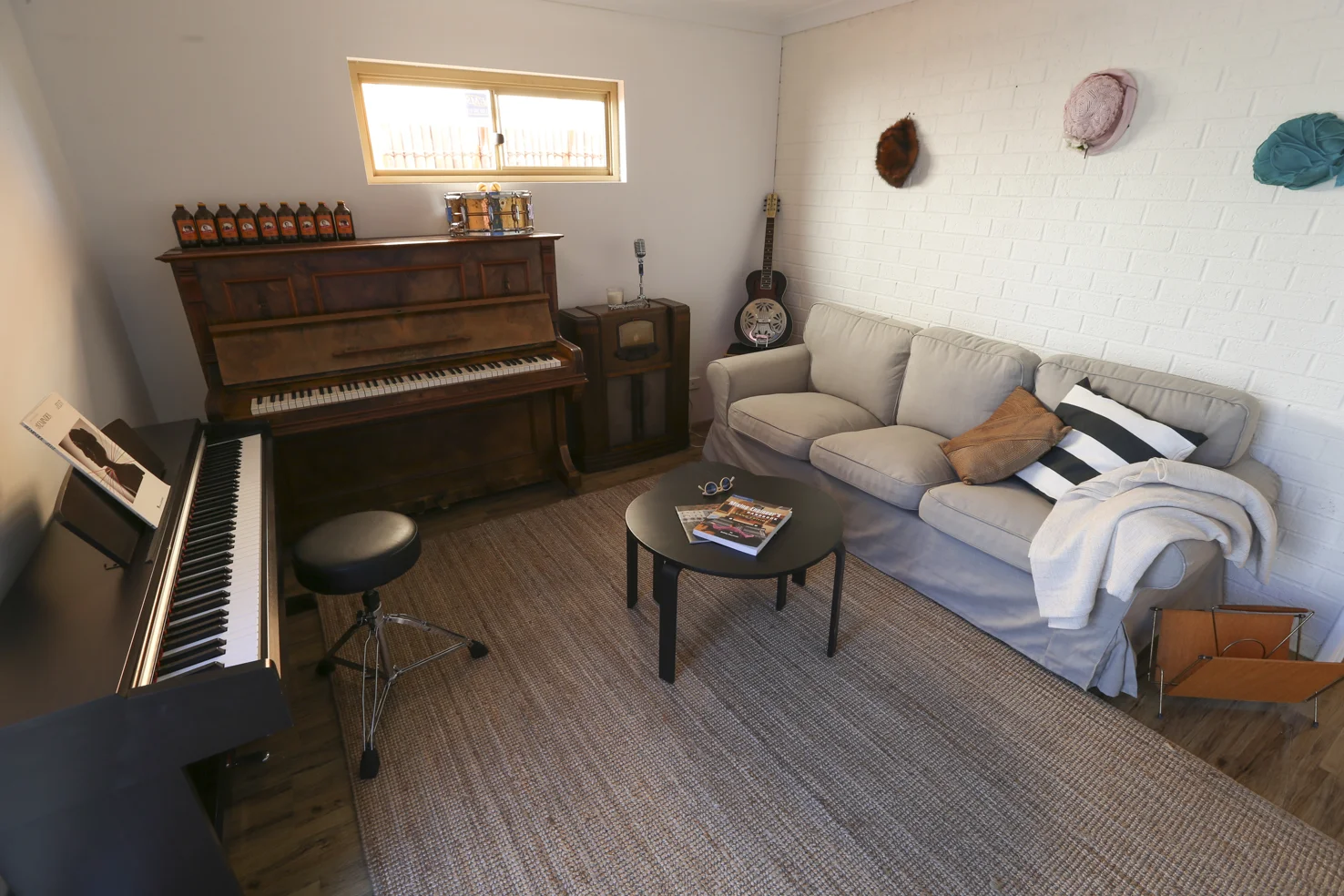 Lounge Room