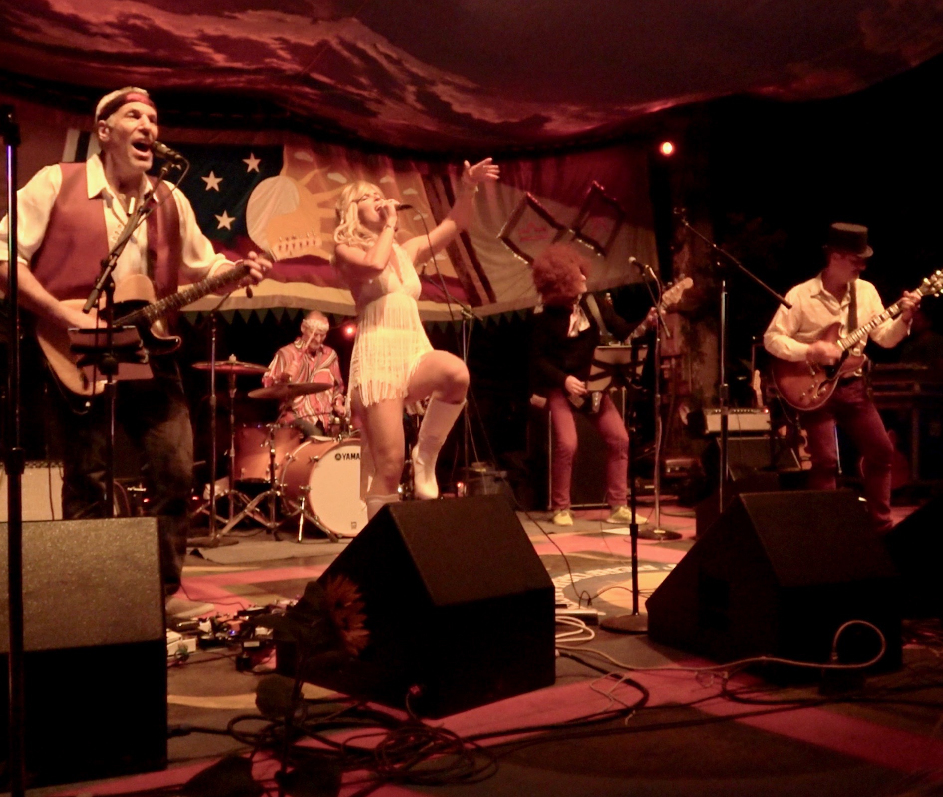 Oregon Country Fair, Main Stage: Zepdrix