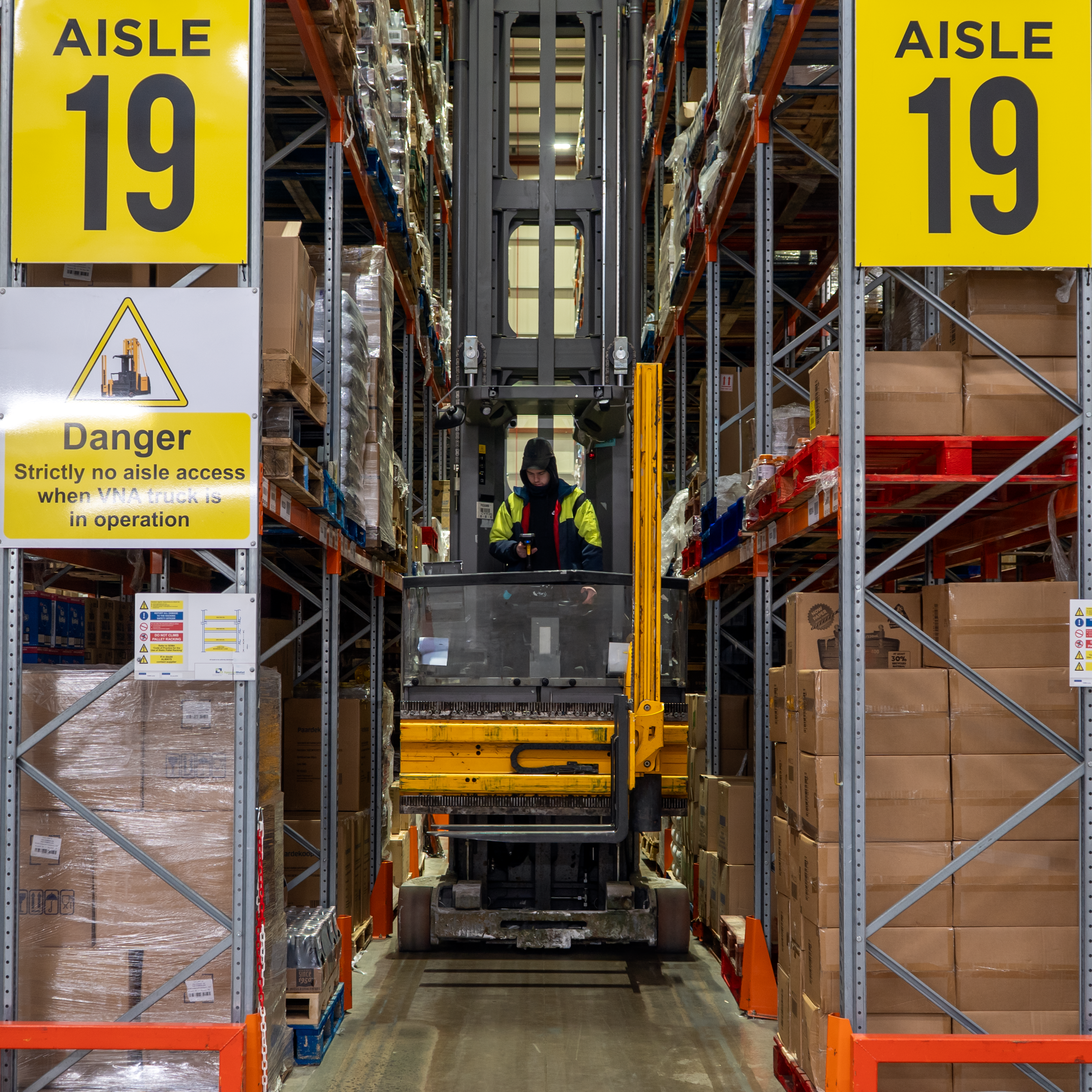 Warehouse Operative: Twilight Shift - Scotland
