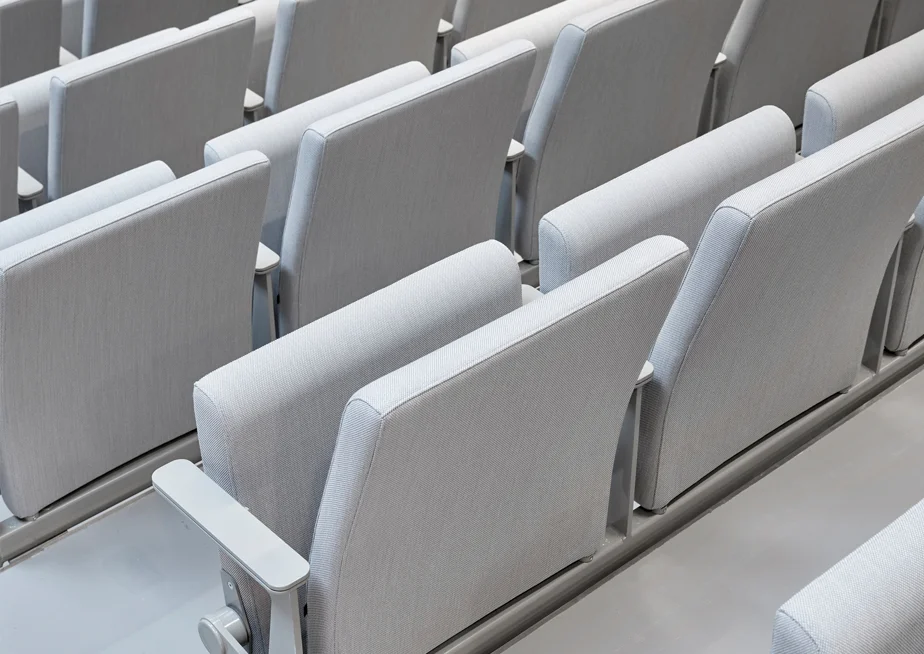 BRD AUDITORIUM CHAIR