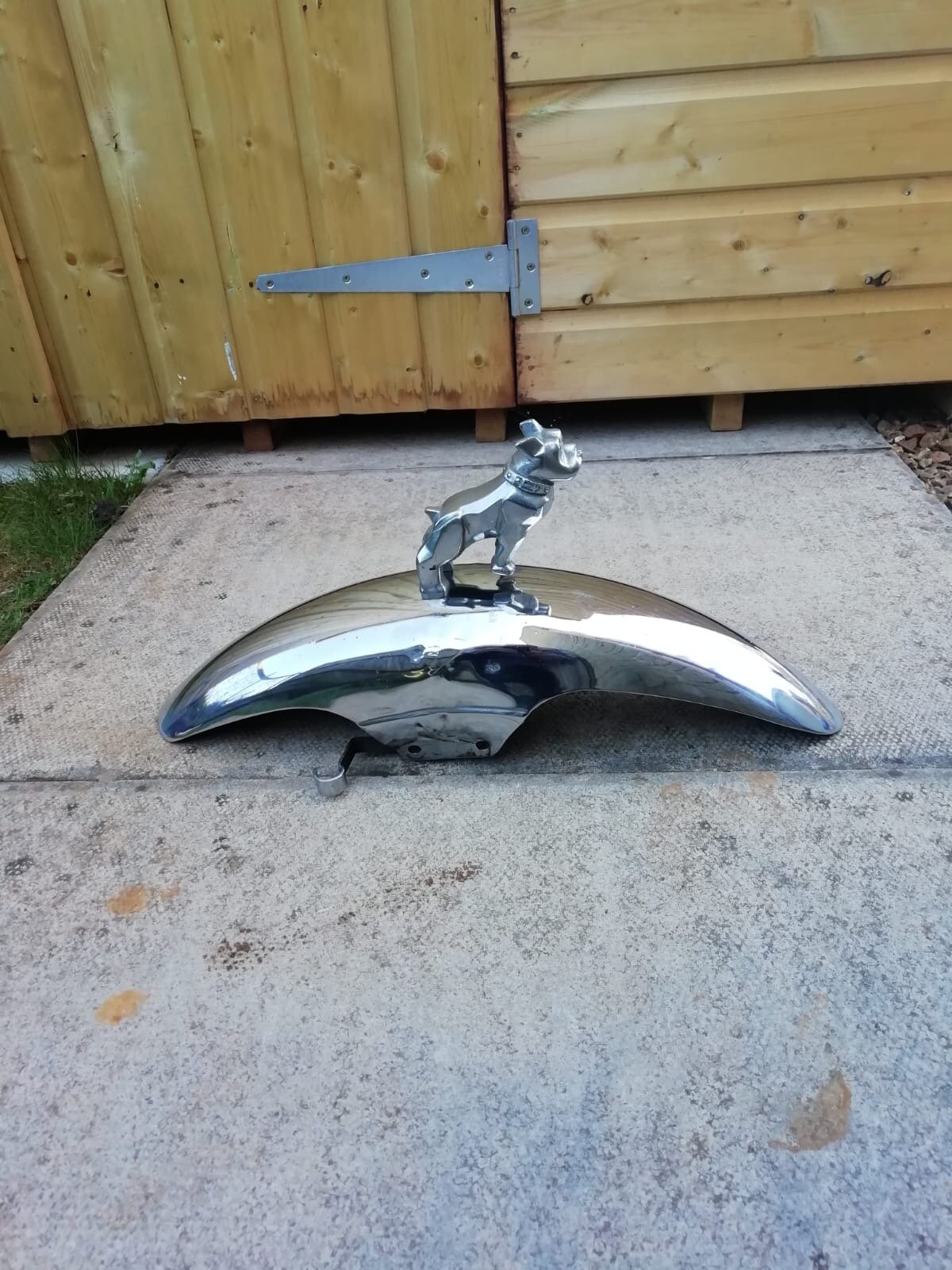 MACK BULLDOG HOOD ORNAMENT  ORIGINAL