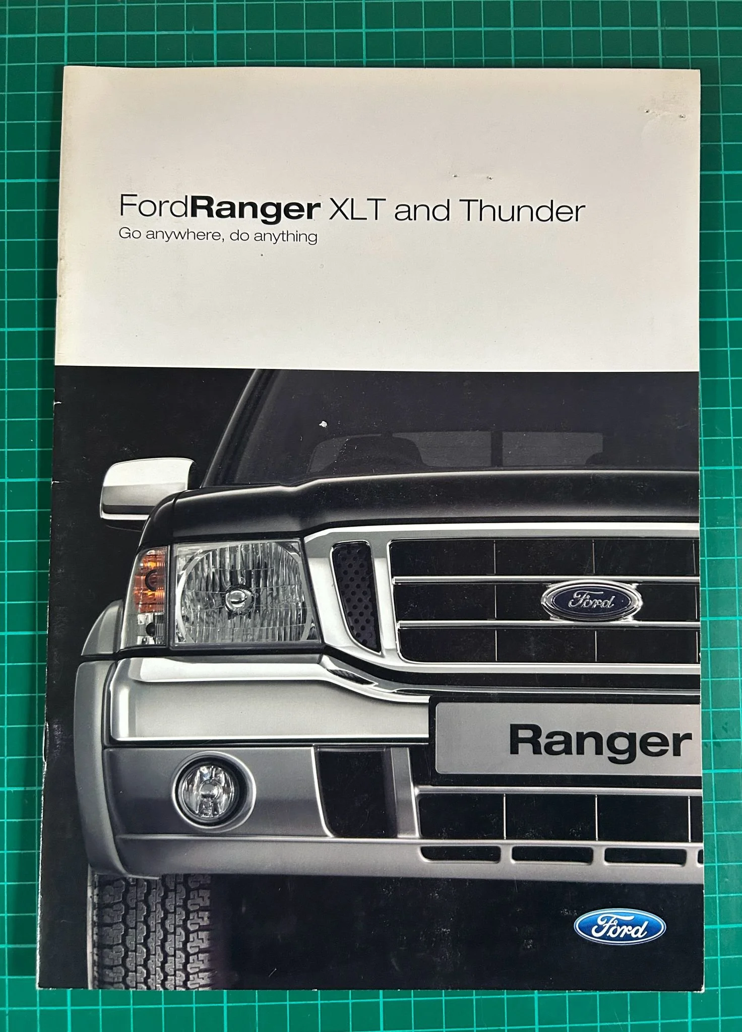 FORD RANGER XLT AND THUNDER  BROCHURE