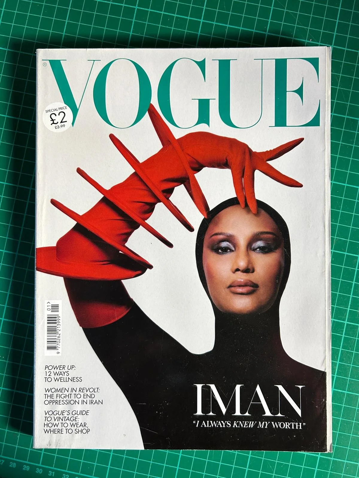 VOGUE   JANUARY 2023