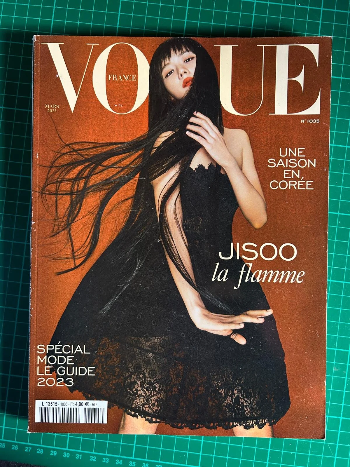 VOGUE   MARCH 2023  FRENCH EDITION