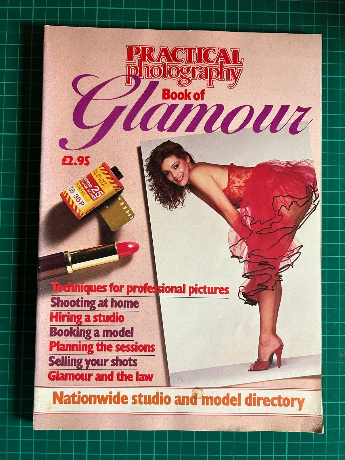 PRACTICAL PHOTOGRAPHY  BOOK OF GLAMOUR