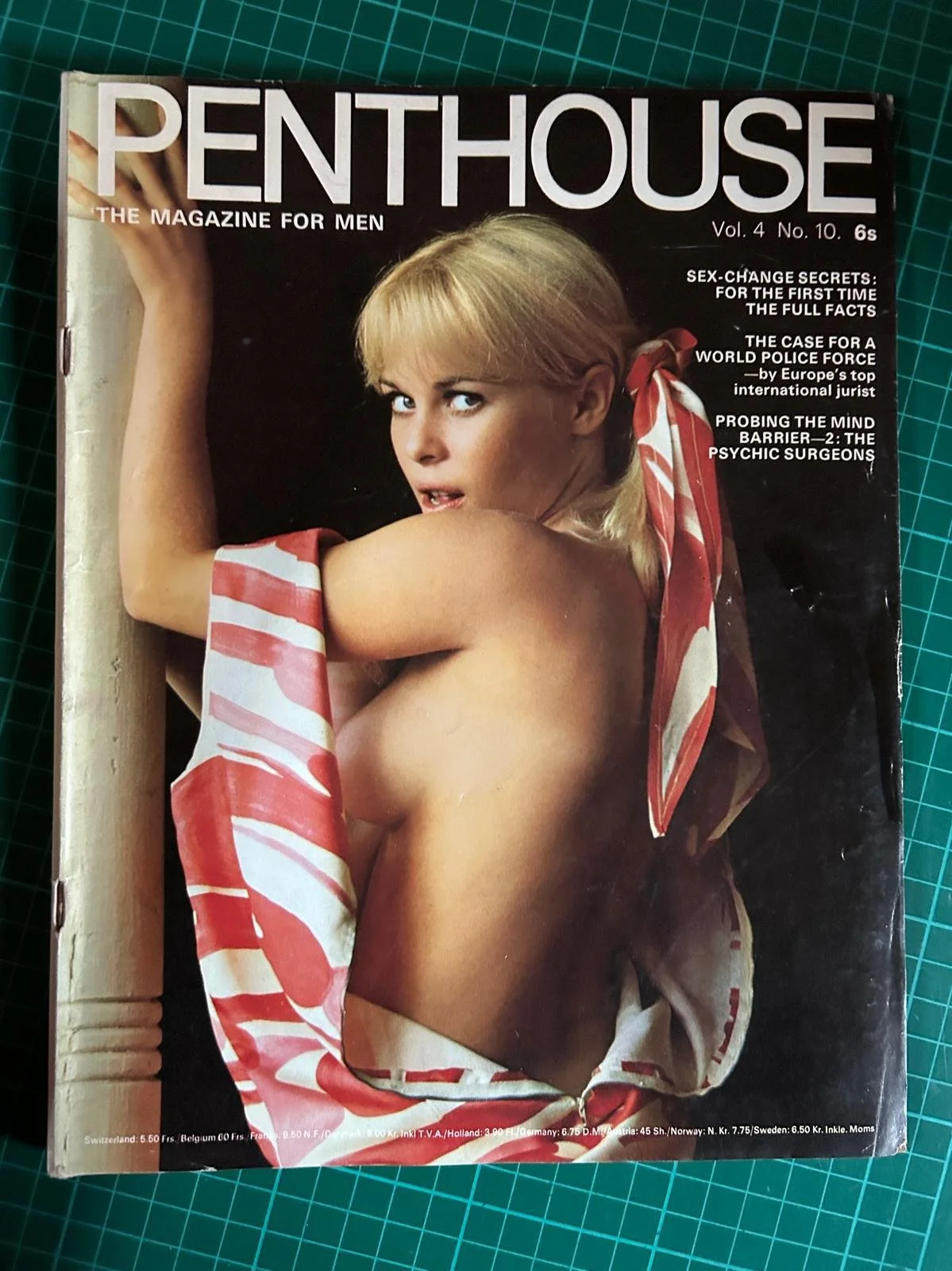 PENTHOUSE Vol 4 No 10