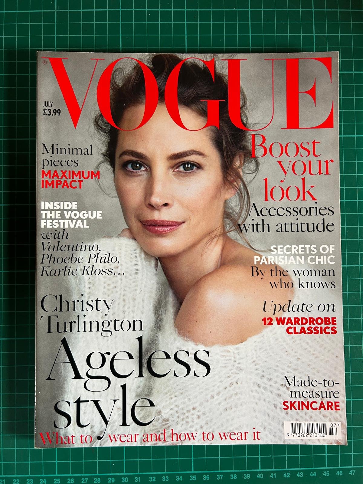 VOGUE  JULY 2014  CHRISTY TURLINGTON