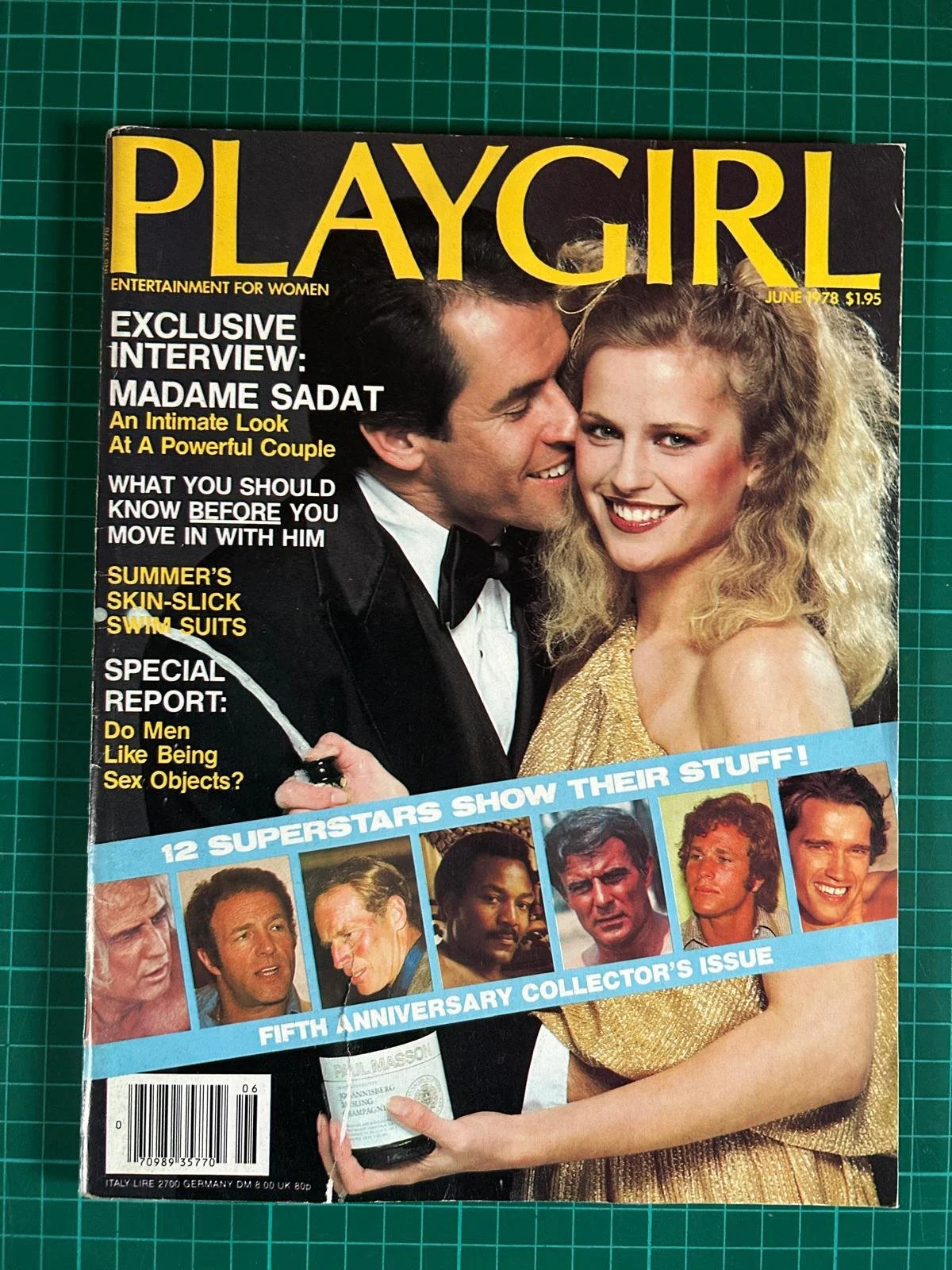 PLAYGIRL   5th ANNIVERSARY  COLLECTORS ISSUE