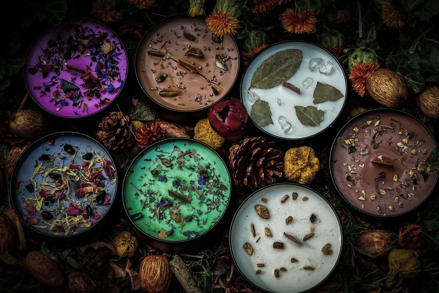 For the beautifully mysterious soul in your life&hellip; give them the gift of choice.✨ 

Not sure which candle speaks to their spirit? Or what spell supplies they already have?

Let them choose their own magic with a Wicked Obscura Gift Card 💌
A li