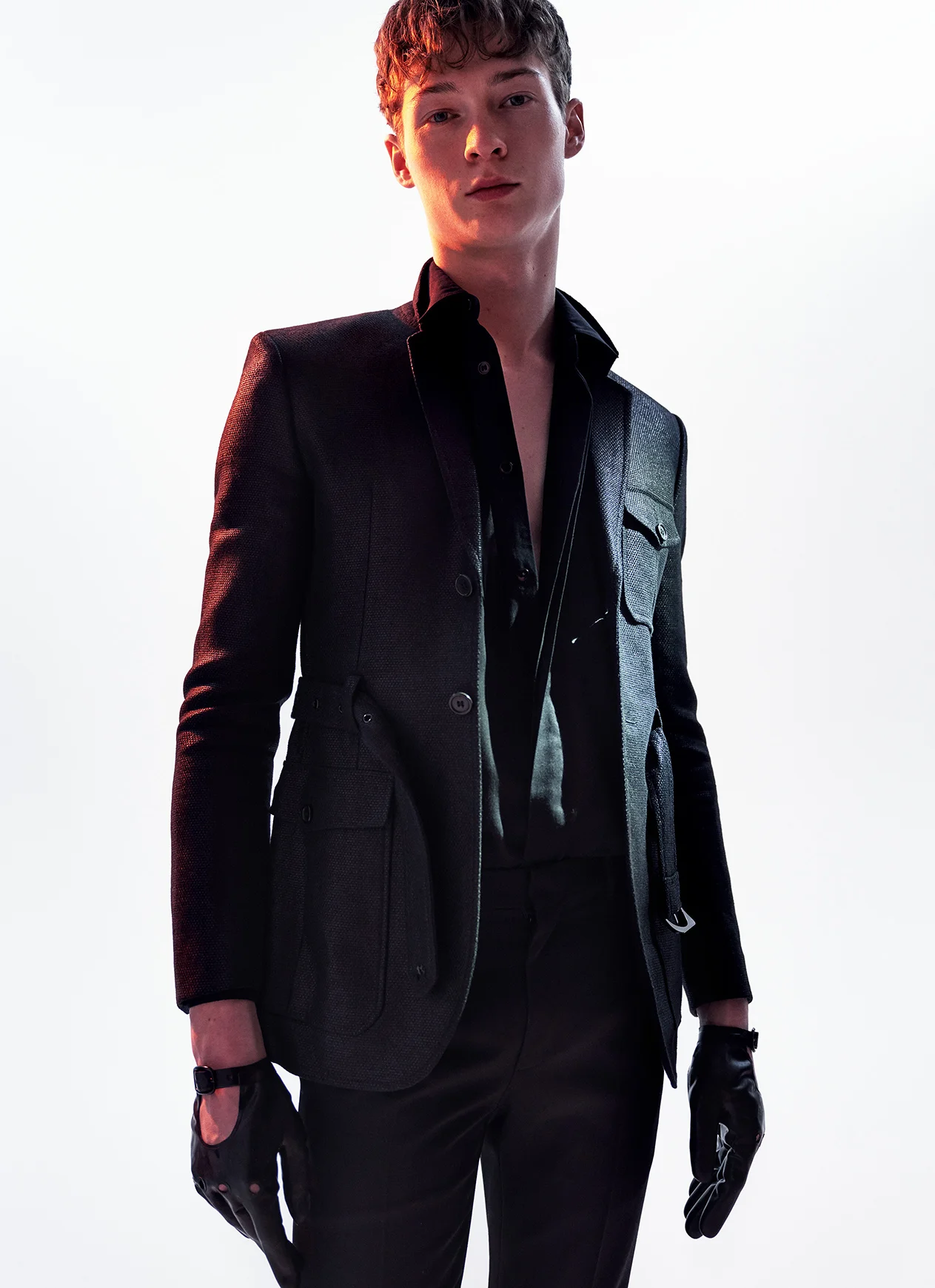 1784_EssentialHomme_Shot_09_087_v1_QC_R150.jpg