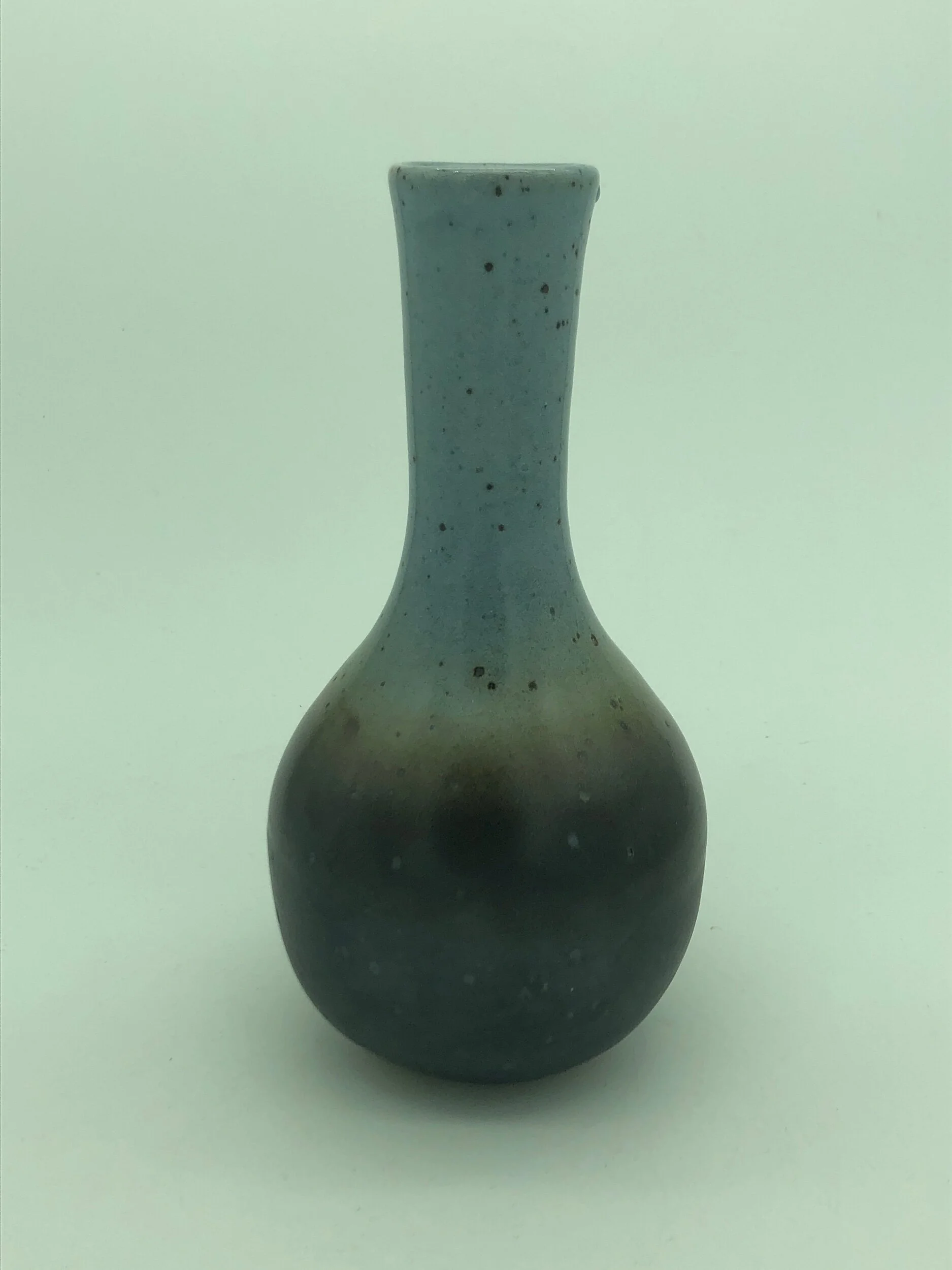 3E7C68F6-301C-413C-A2F8-AA70DE80DE45