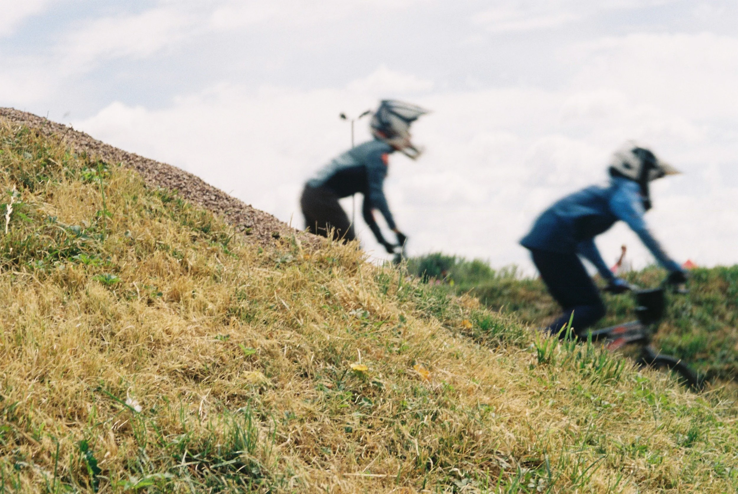 Borderways: The Tumps – Bristol Jets BMX Club, photography by Jon Barrett