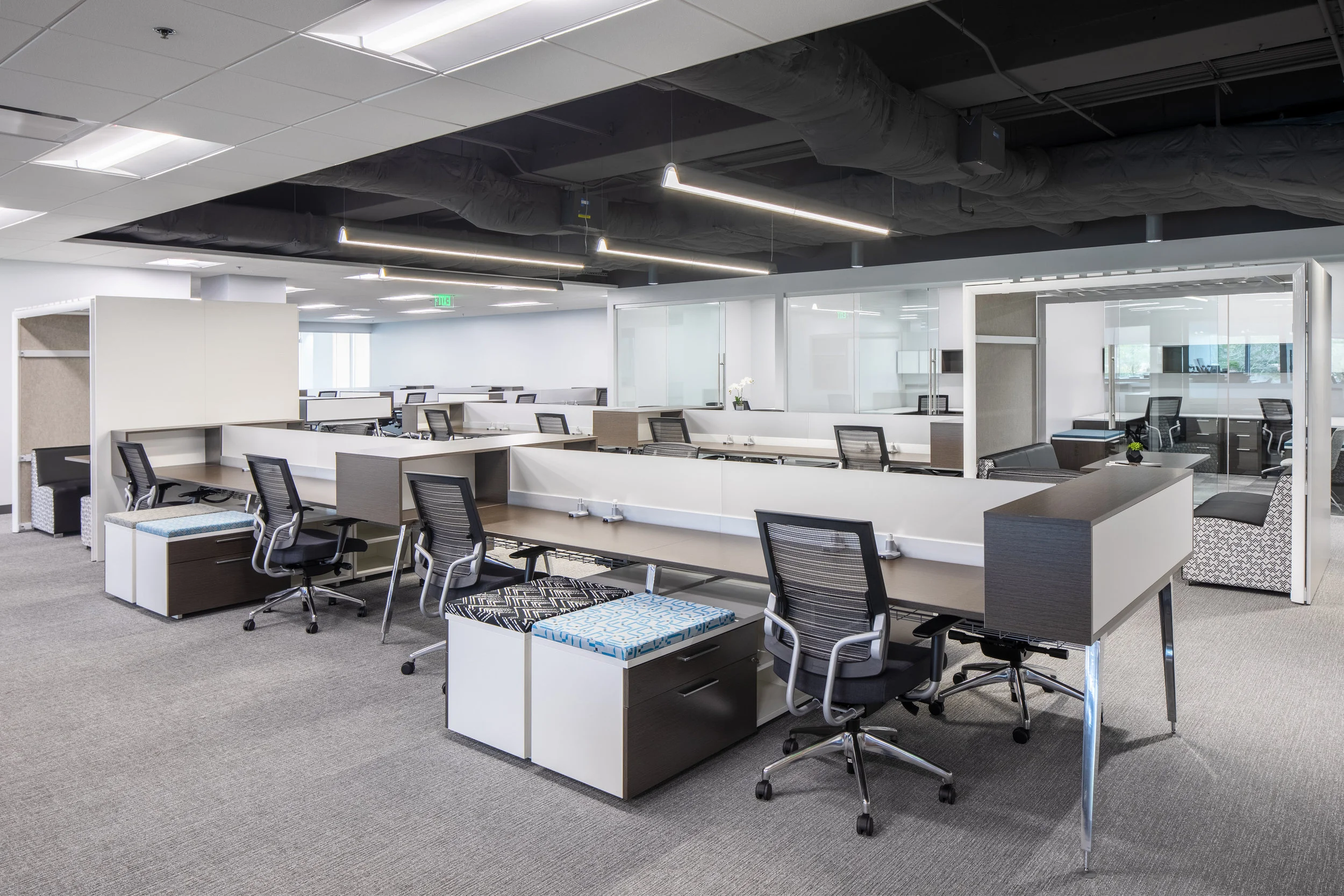 WyndhamOffice_002.jpg